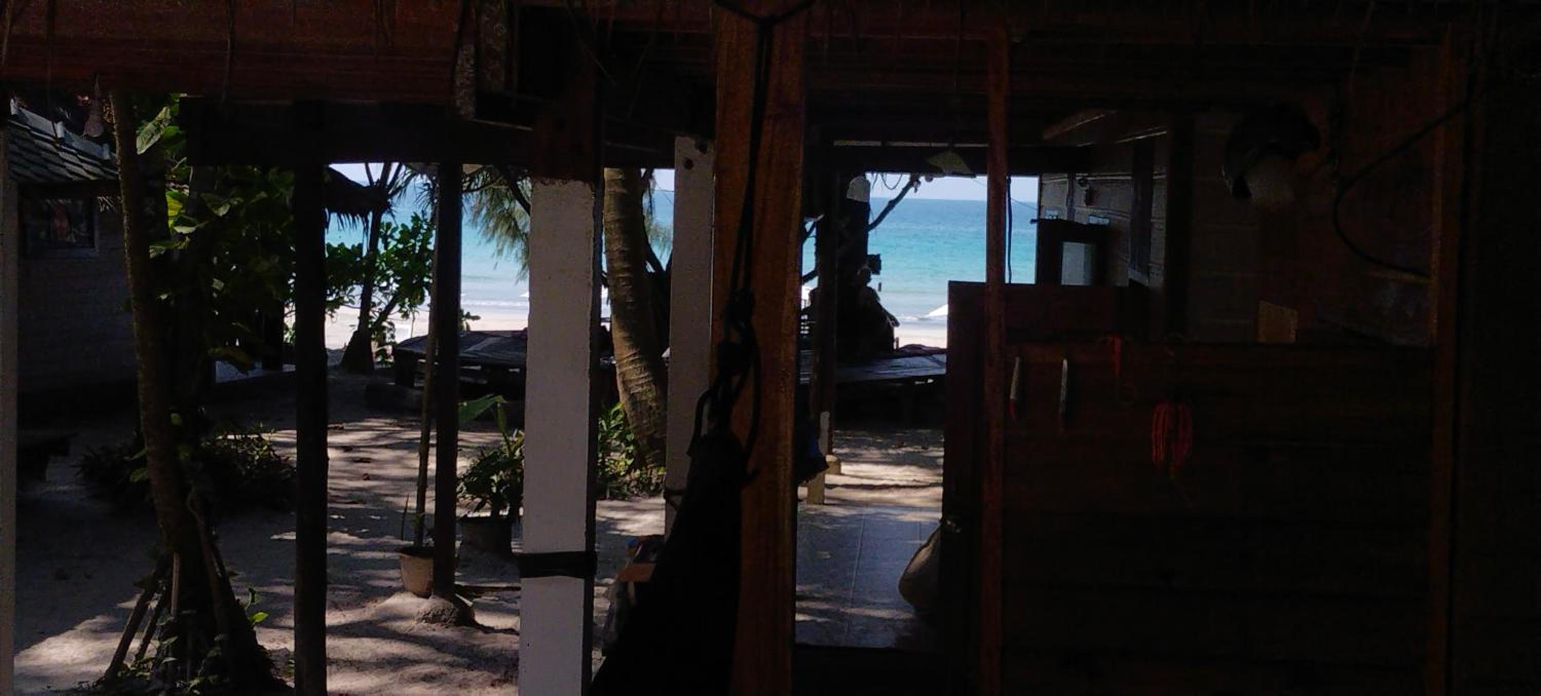 Lazy Hut