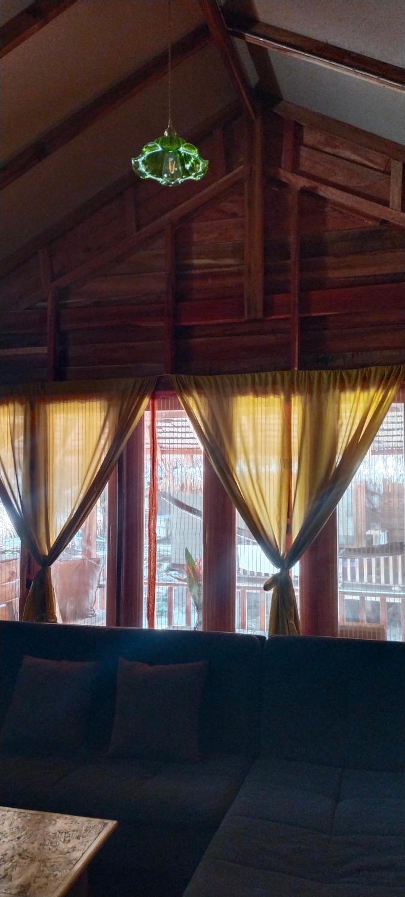 Lazy Hut