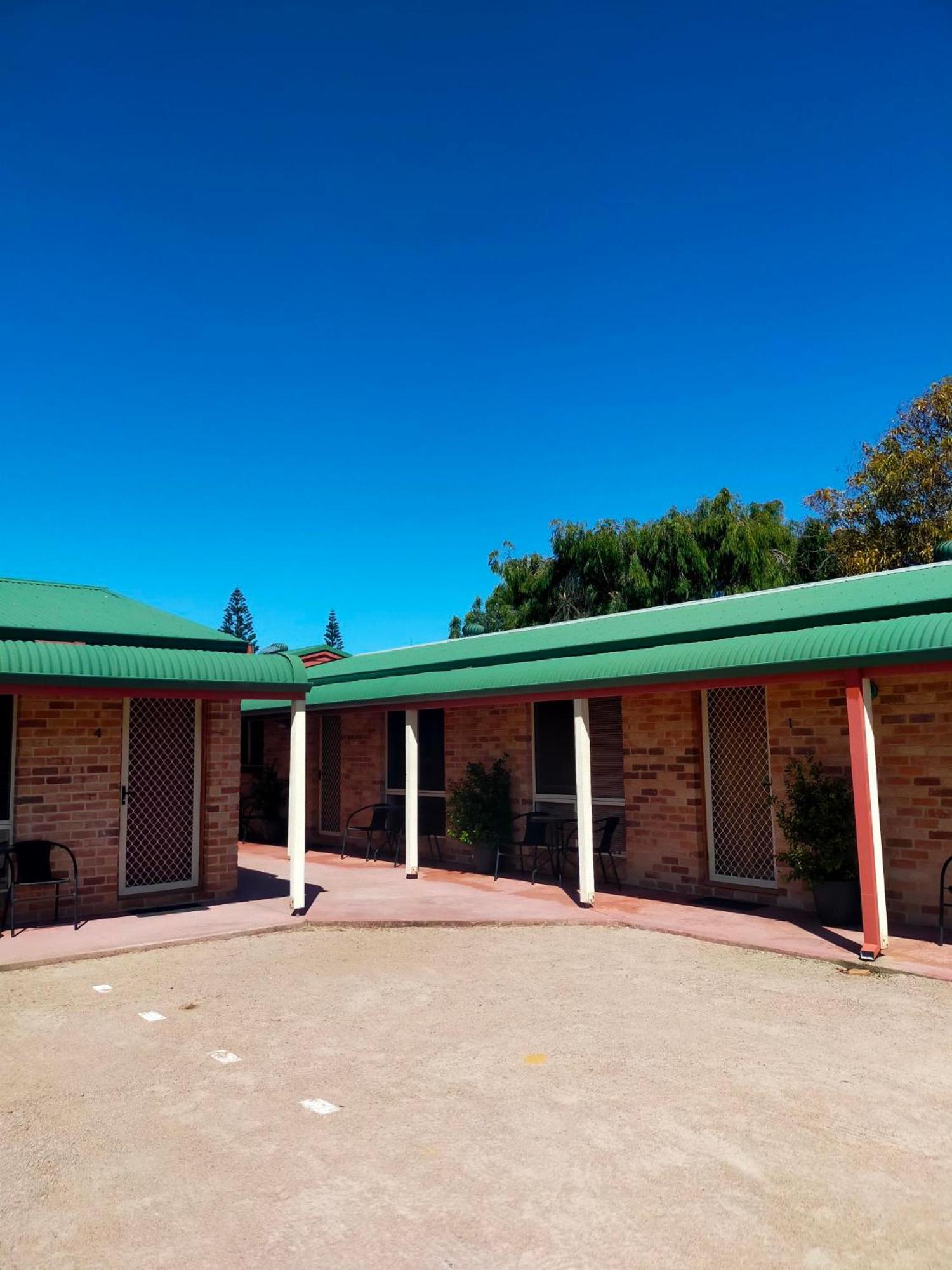 Bayview Motel