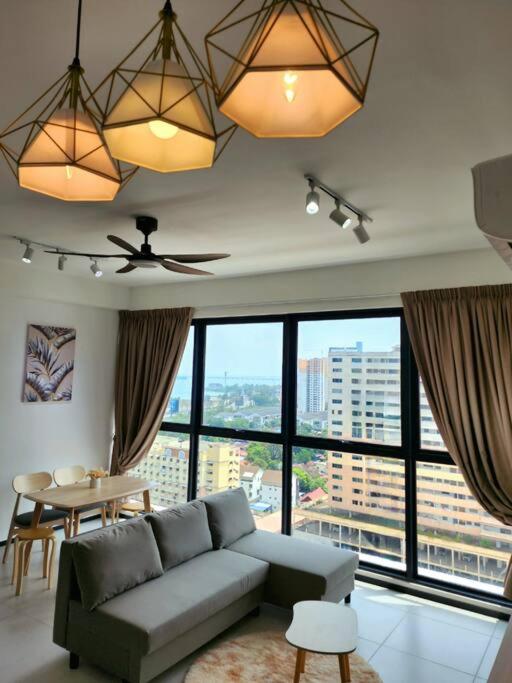 Urban Muji Retreat Suites #3BR #2carparks photo 4