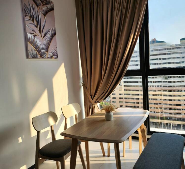 Urban Muji Retreat Suites #3BR #2carparks photo 5