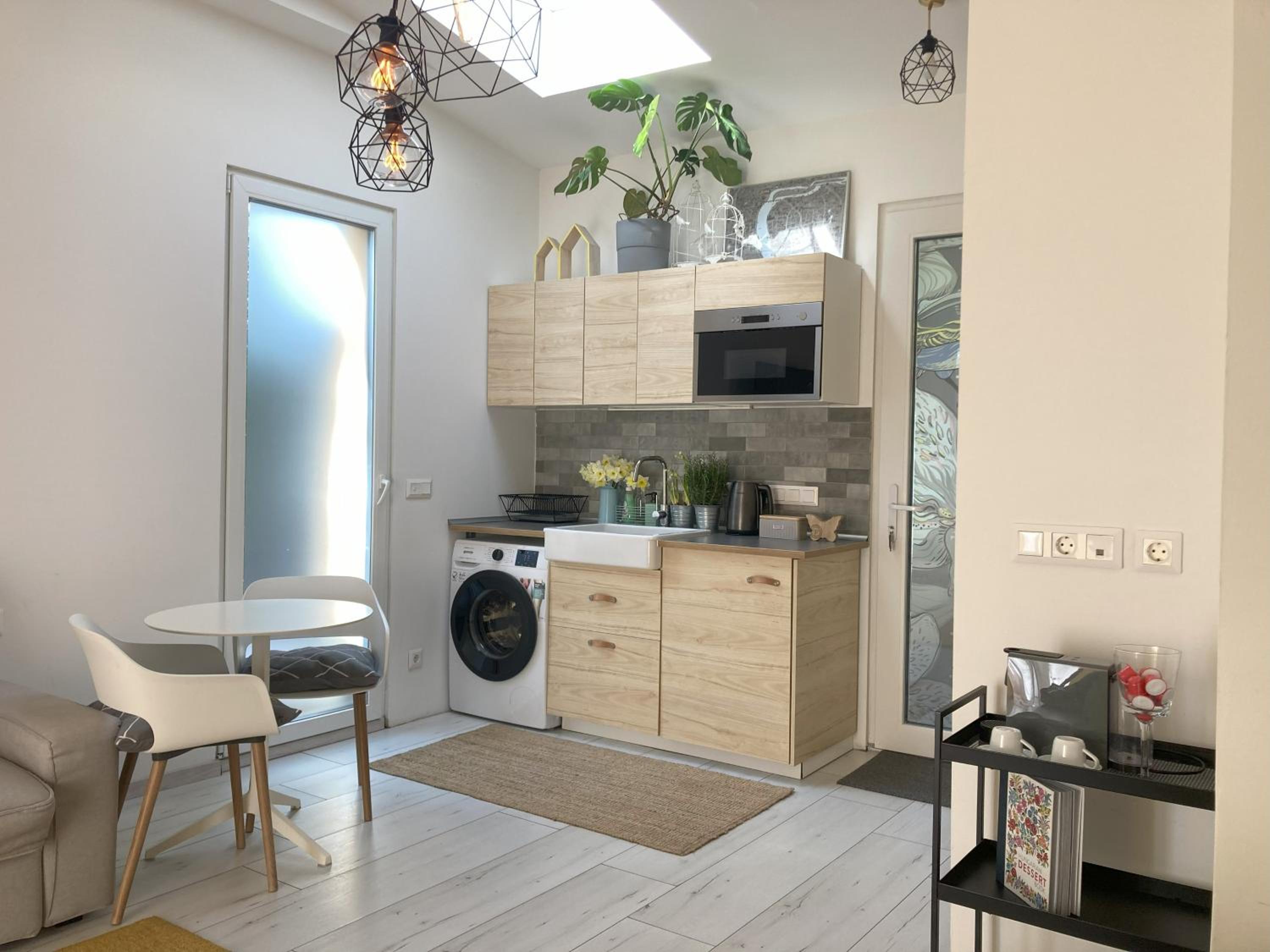 Fifteen Boutique Rooms Budapest with Self Check-In