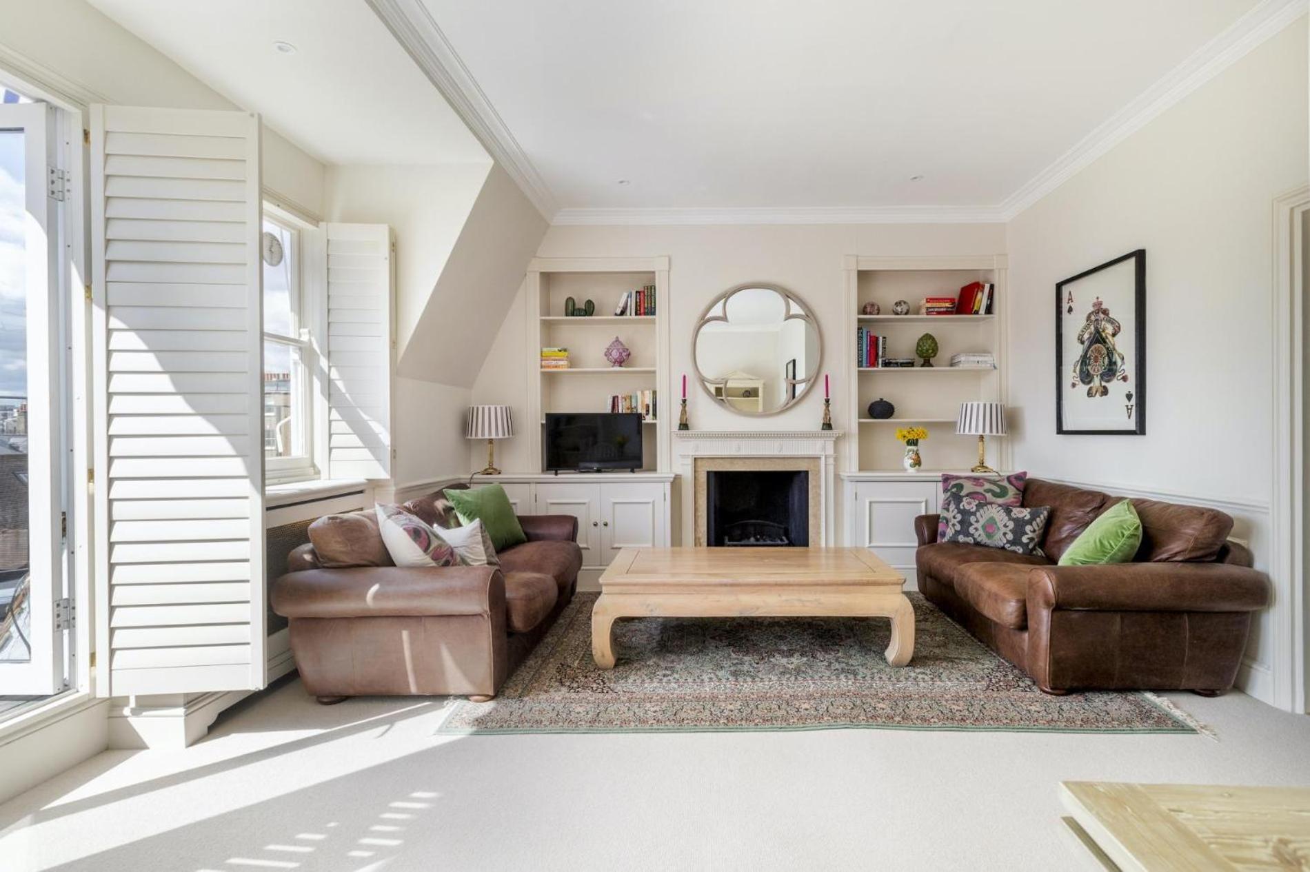 The Baby's Breath 2 bedroom with Patio in Chelsea