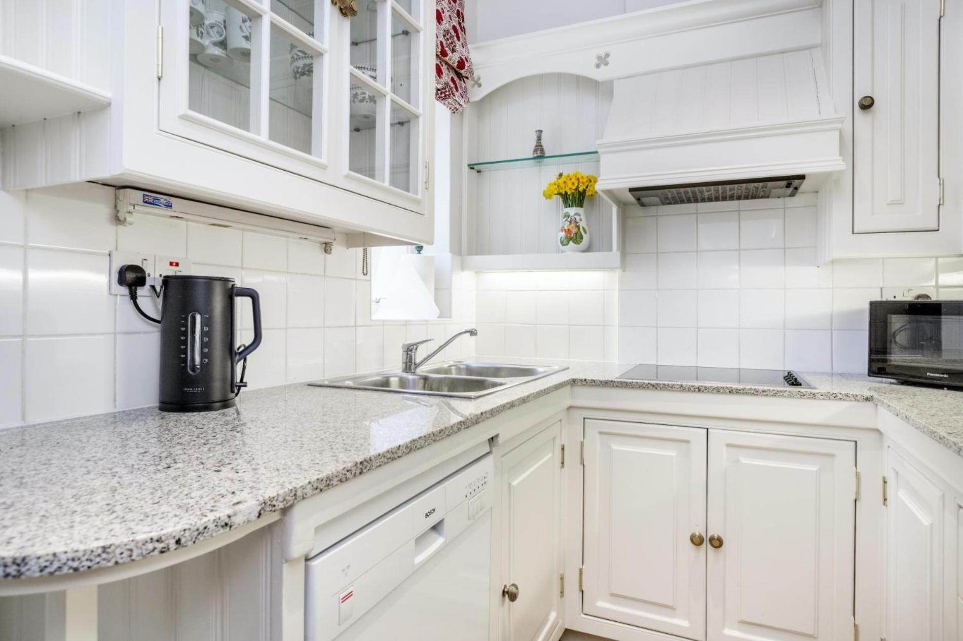 The Baby's Breath 2 bedroom with Patio in Chelsea