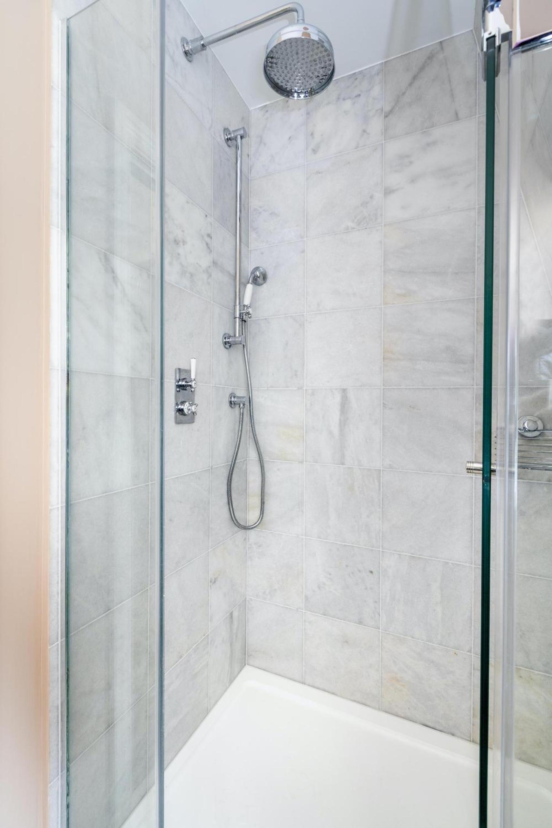 The Baby's Breath 2 bedroom with Patio in Chelsea