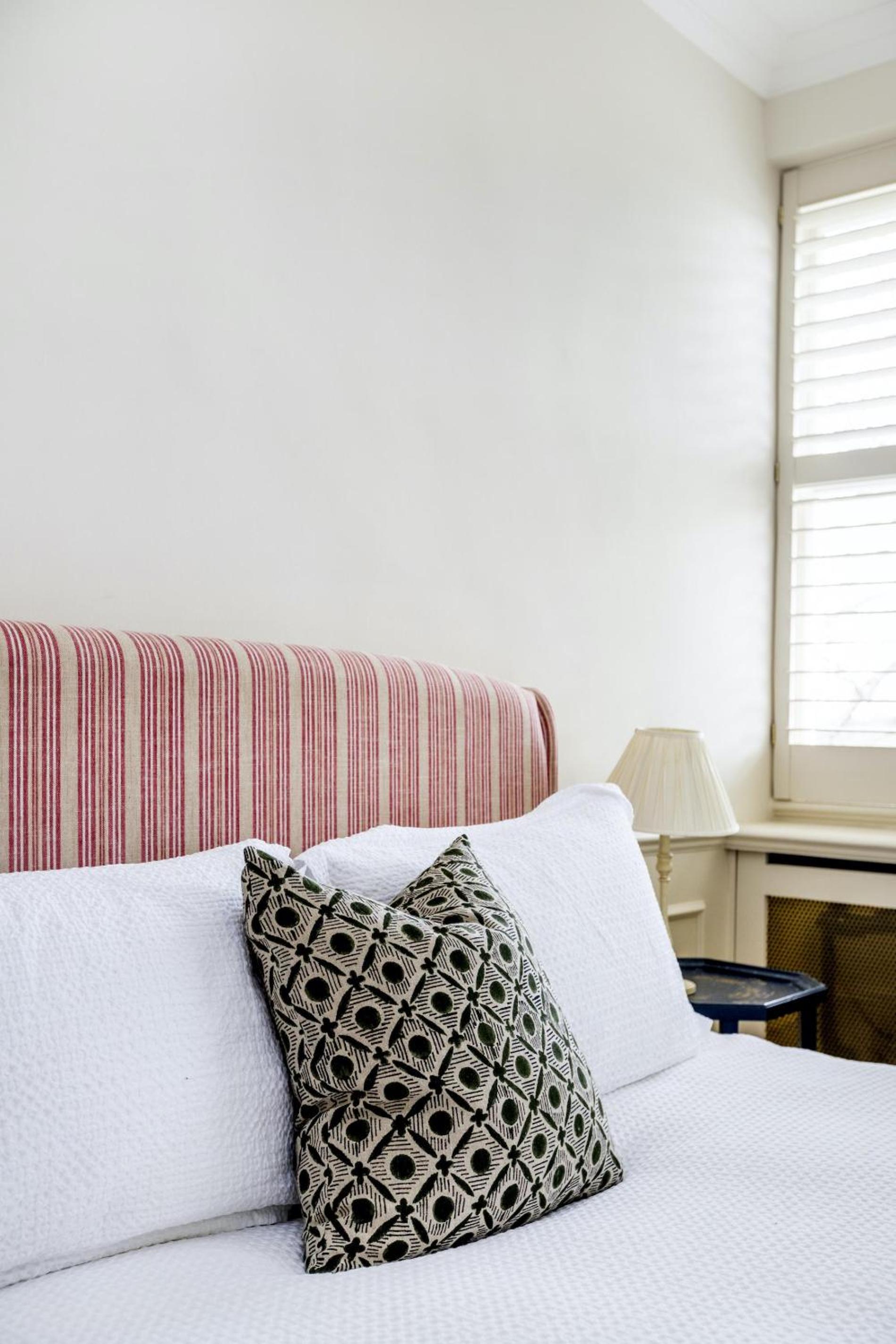 The Baby's Breath 2 bedroom with Patio in Chelsea