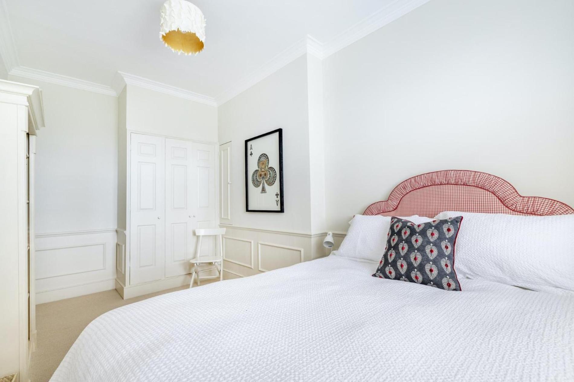 The Baby's Breath 2 bedroom with Patio in Chelsea