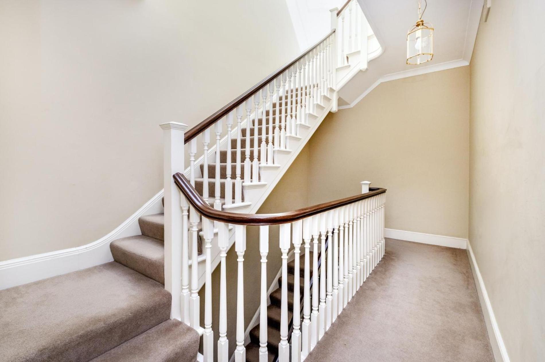 The Baby's Breath 2 bedroom with Patio in Chelsea