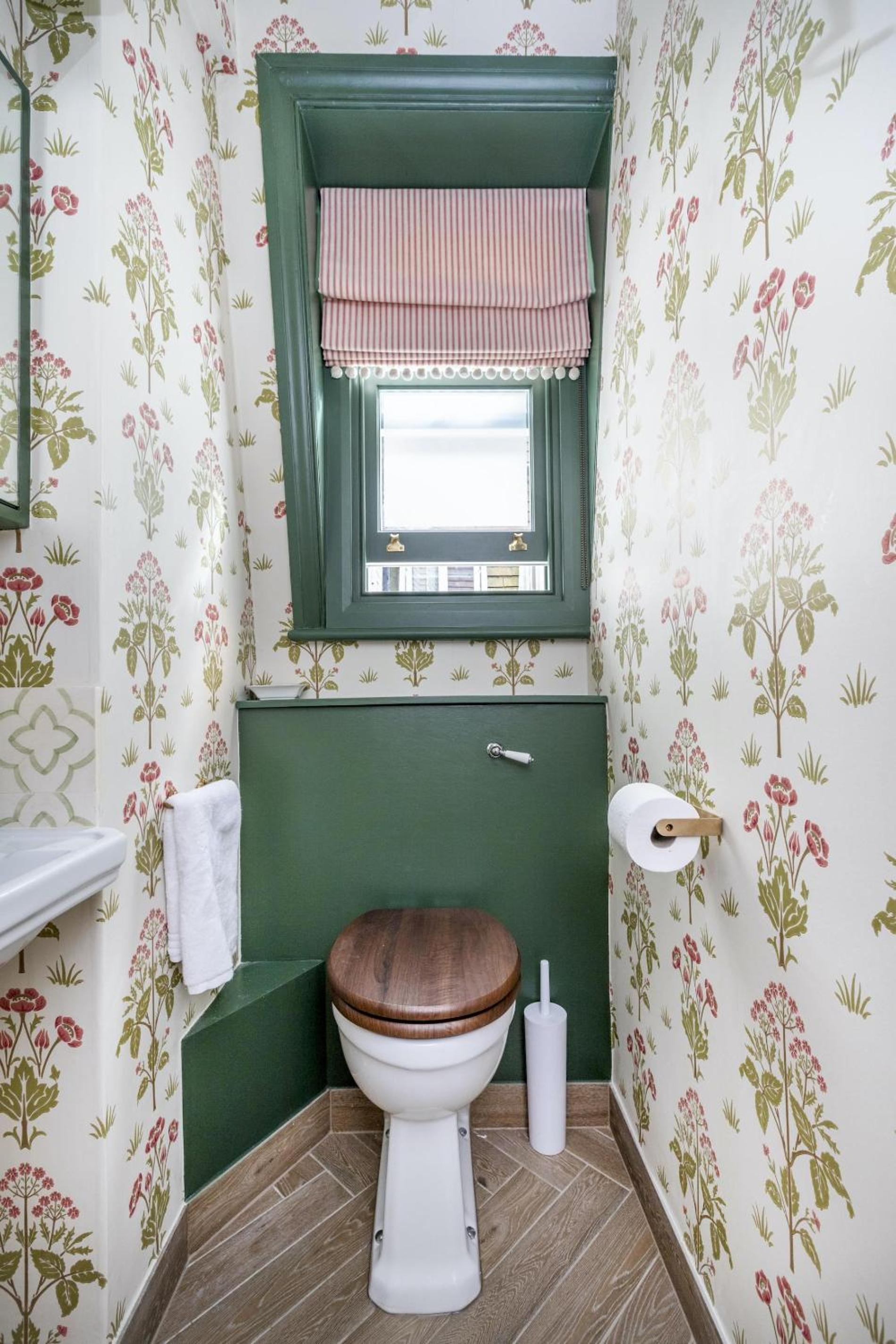 The Baby's Breath 2 bedroom with Patio in Chelsea