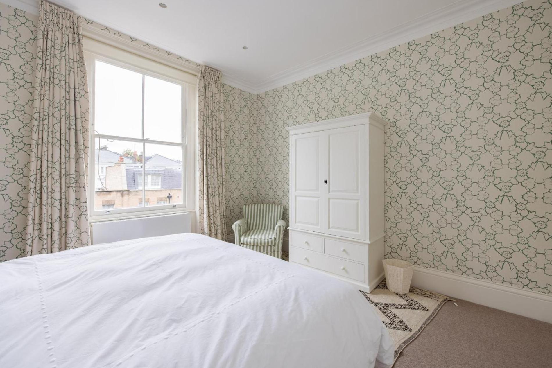 Kensington Luxury - 2 Bedrooms