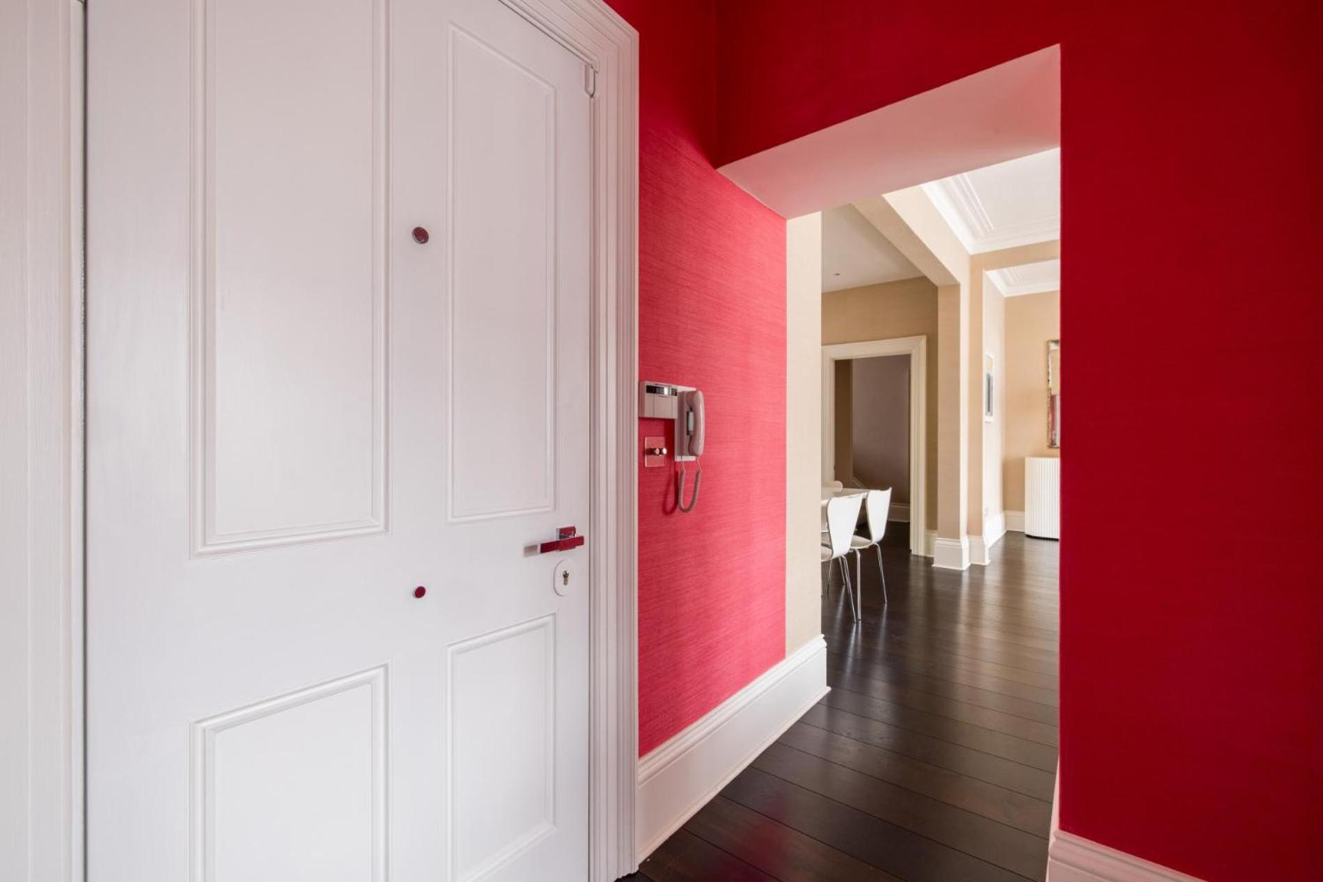 Kensington Luxury - 2 Bedrooms