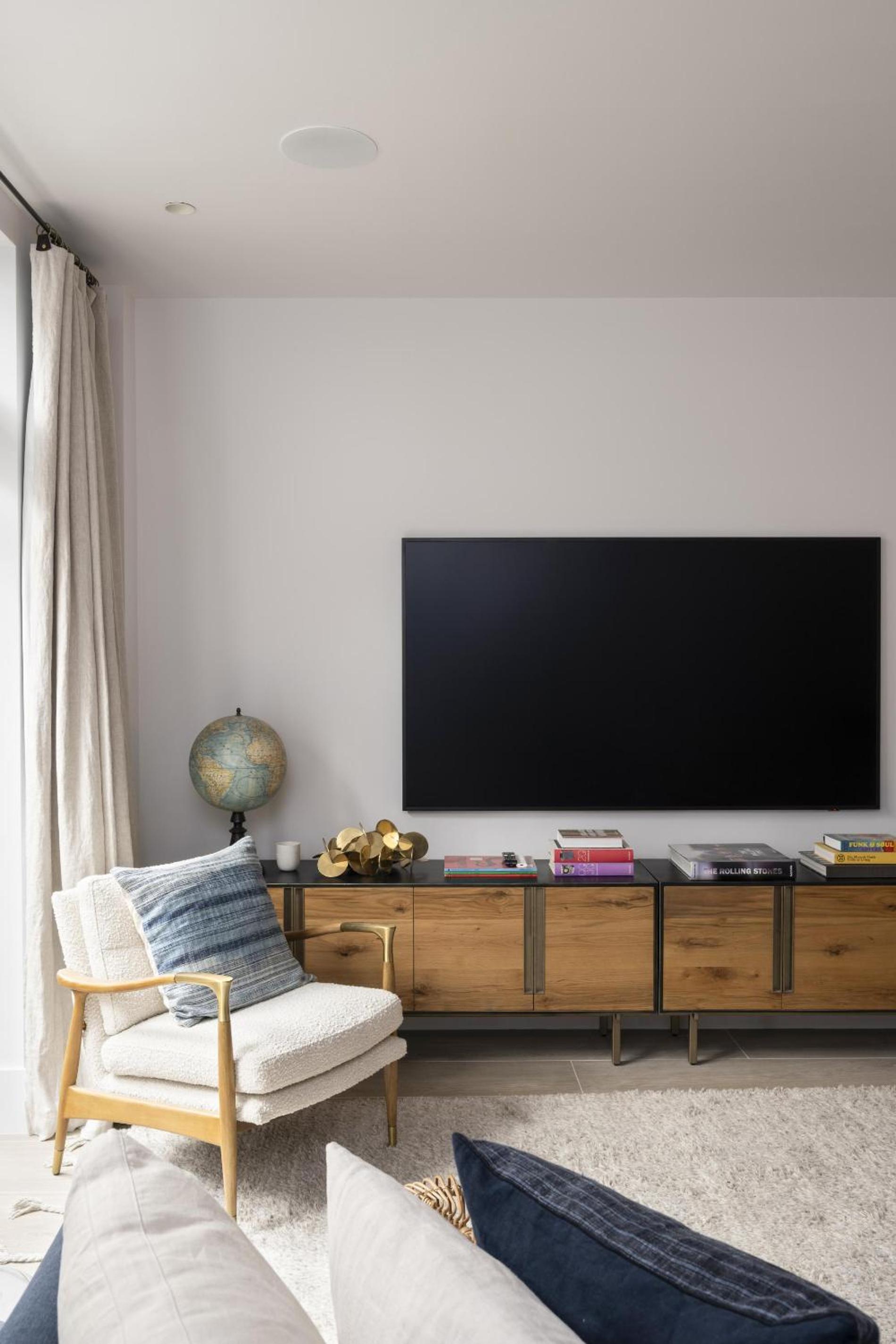 Tranquil Oasis – 2 Bedroom Flat by Kensington Gardens