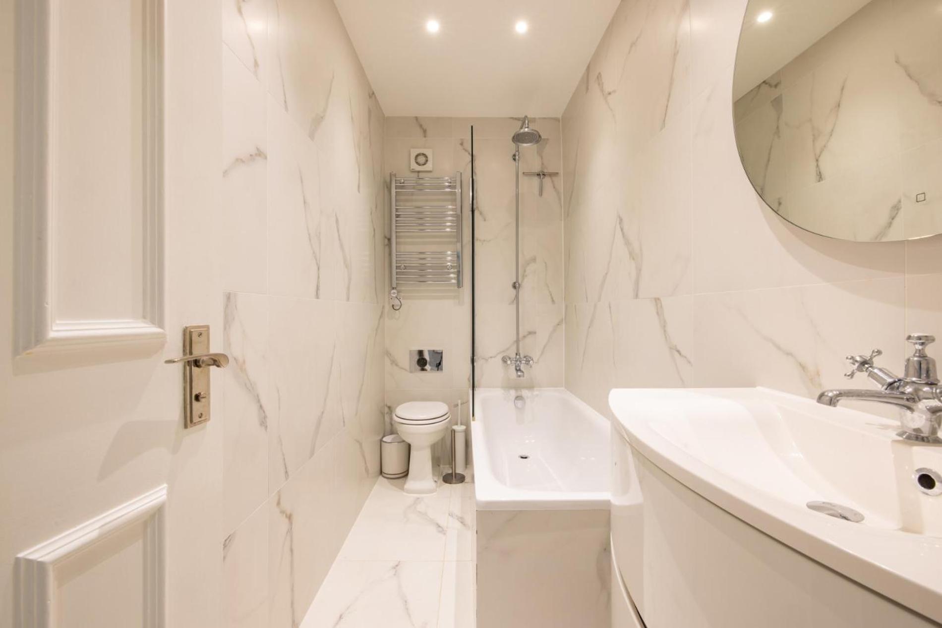 Cosy and Stylish Chelsea 2 bedroom flat