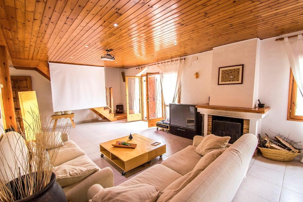 Swiss style villa near Barcelona 10min to beach