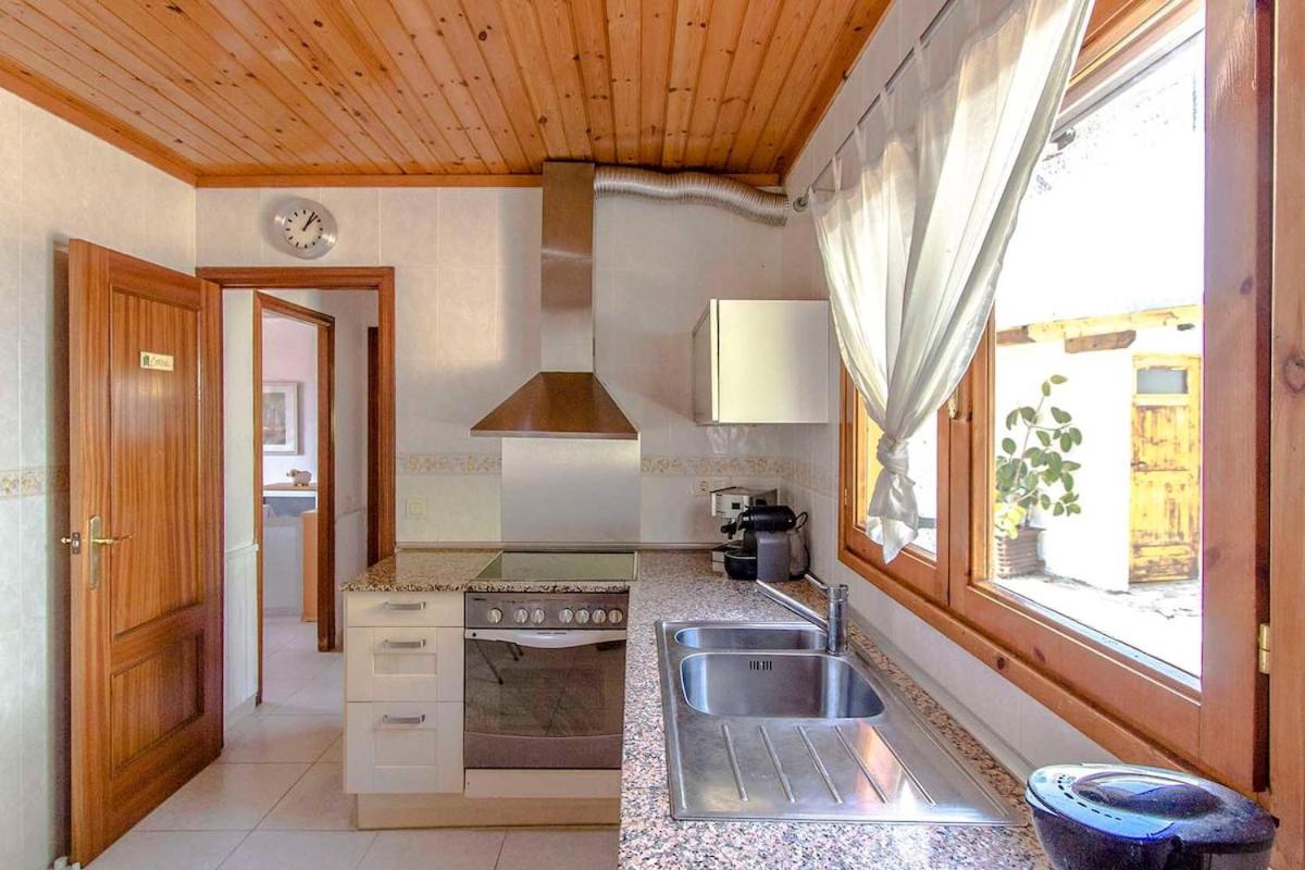 Swiss style villa near Barcelona 10min to beach