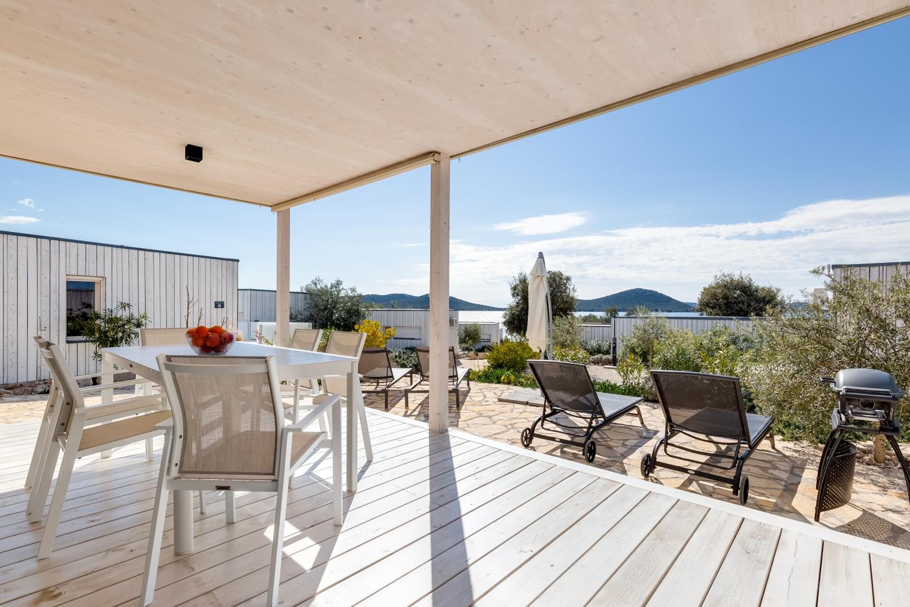 Sunshine Villa Buqez