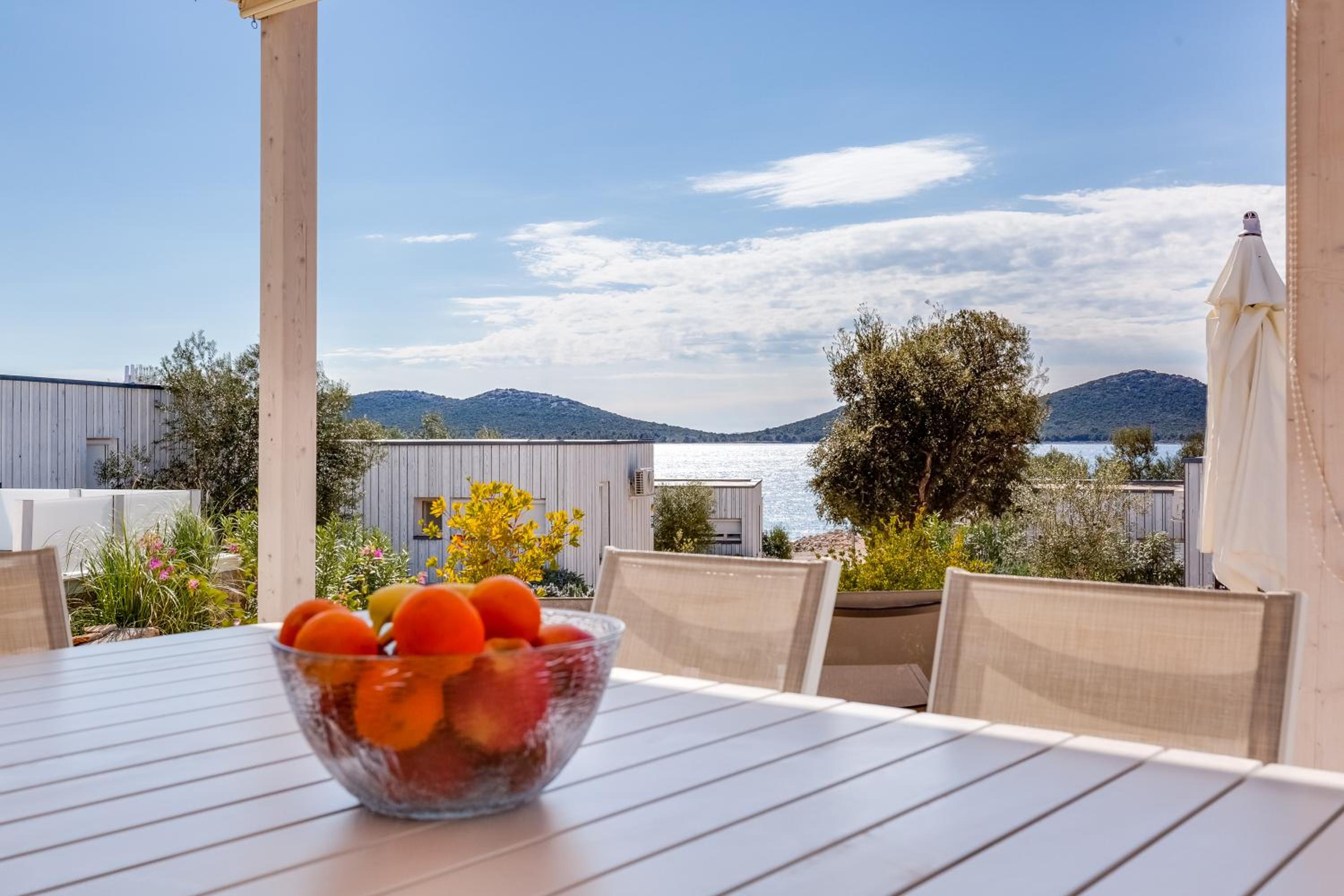 Sunshine Villa Buqez