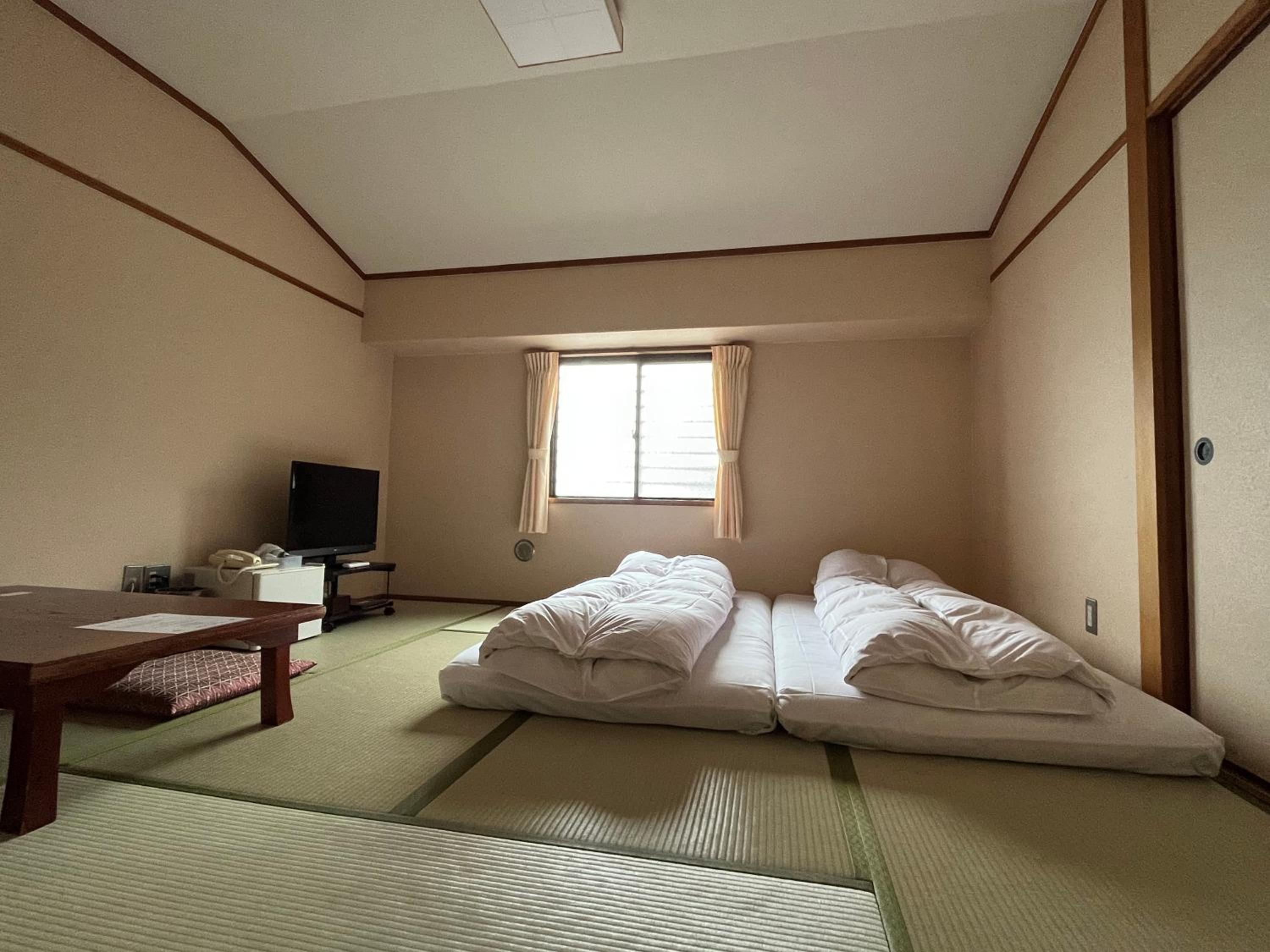 Sakuraya