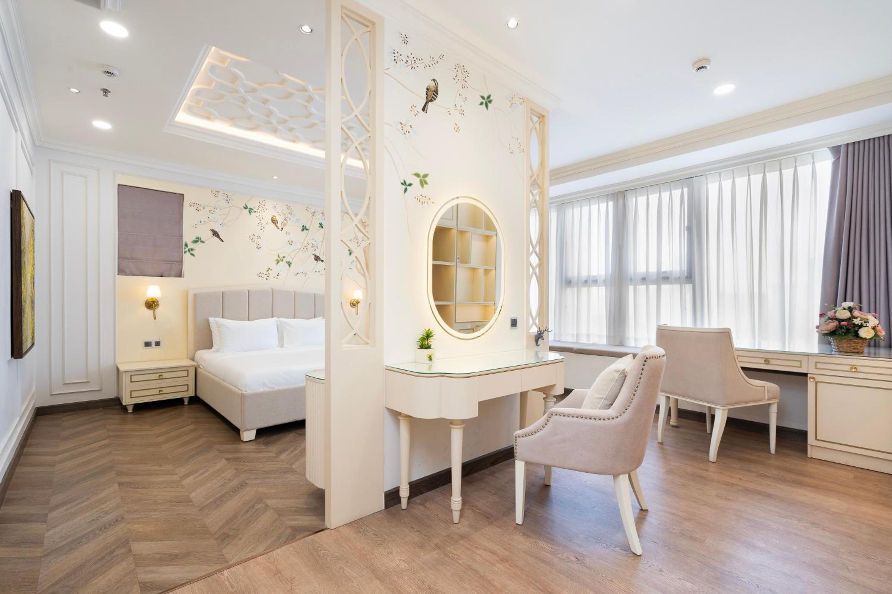 Convinia Luxury The Peak Midtown