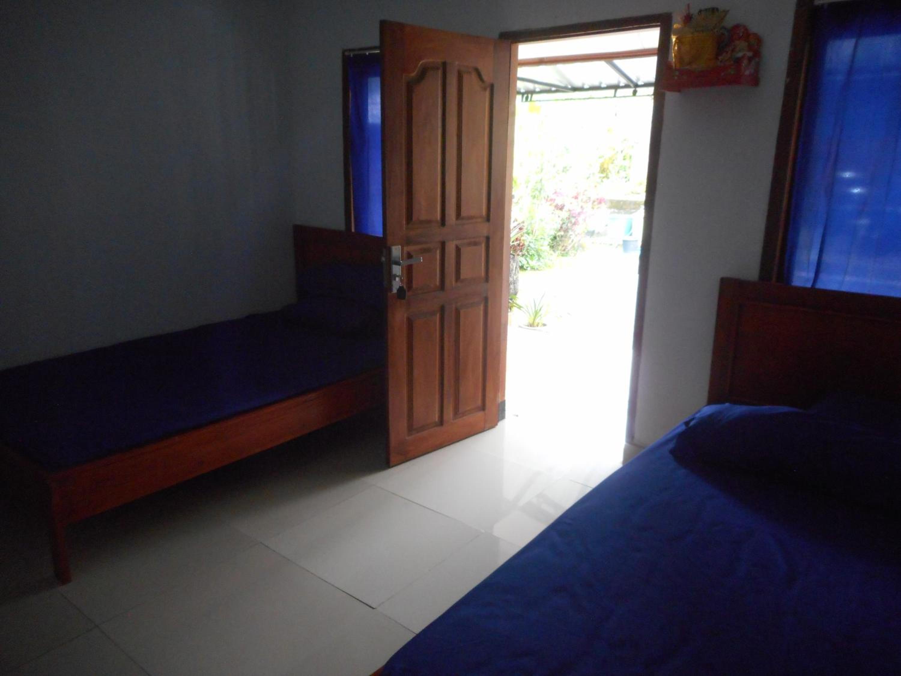 Kadek Homestay