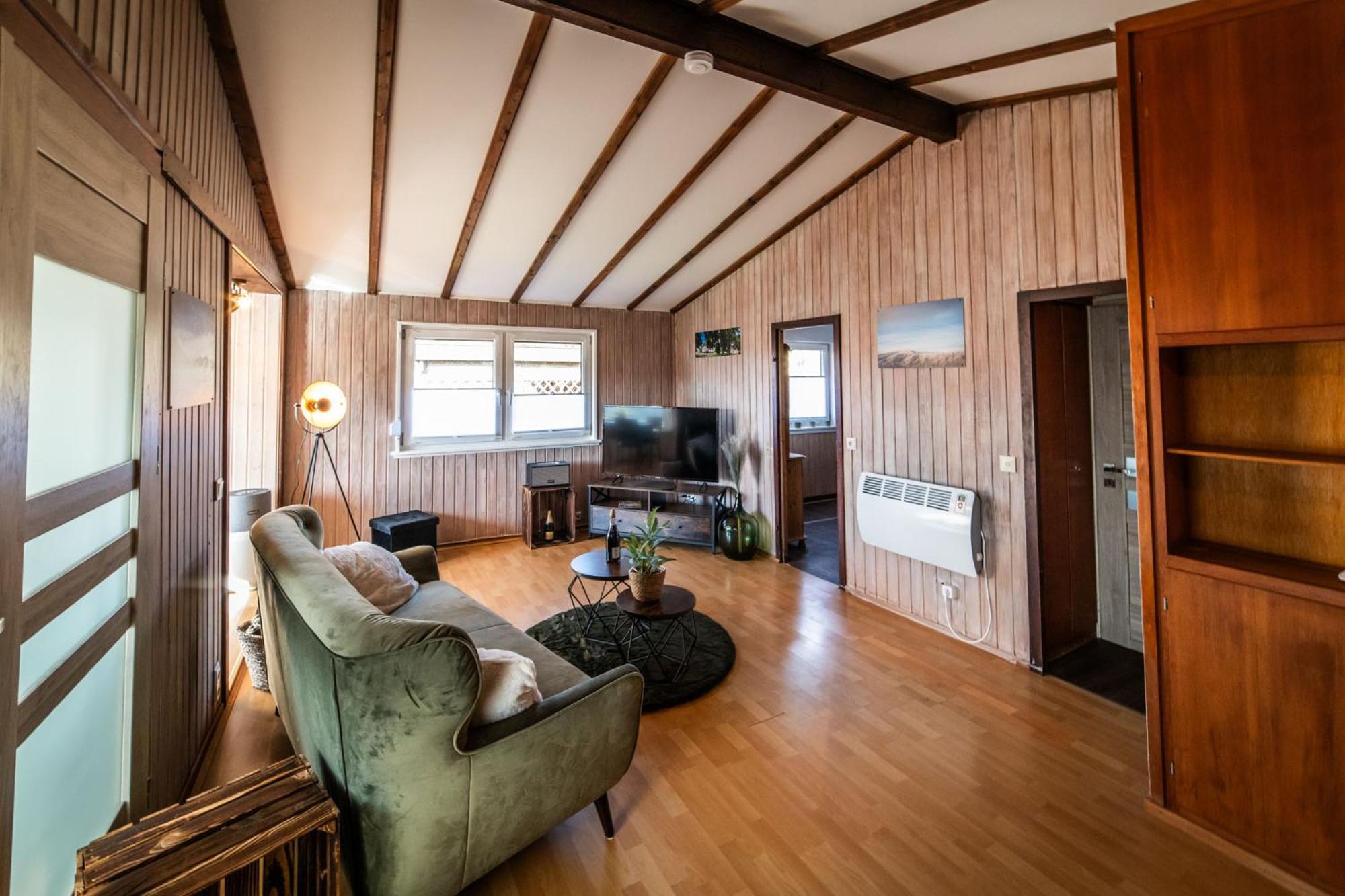 Haus Dina