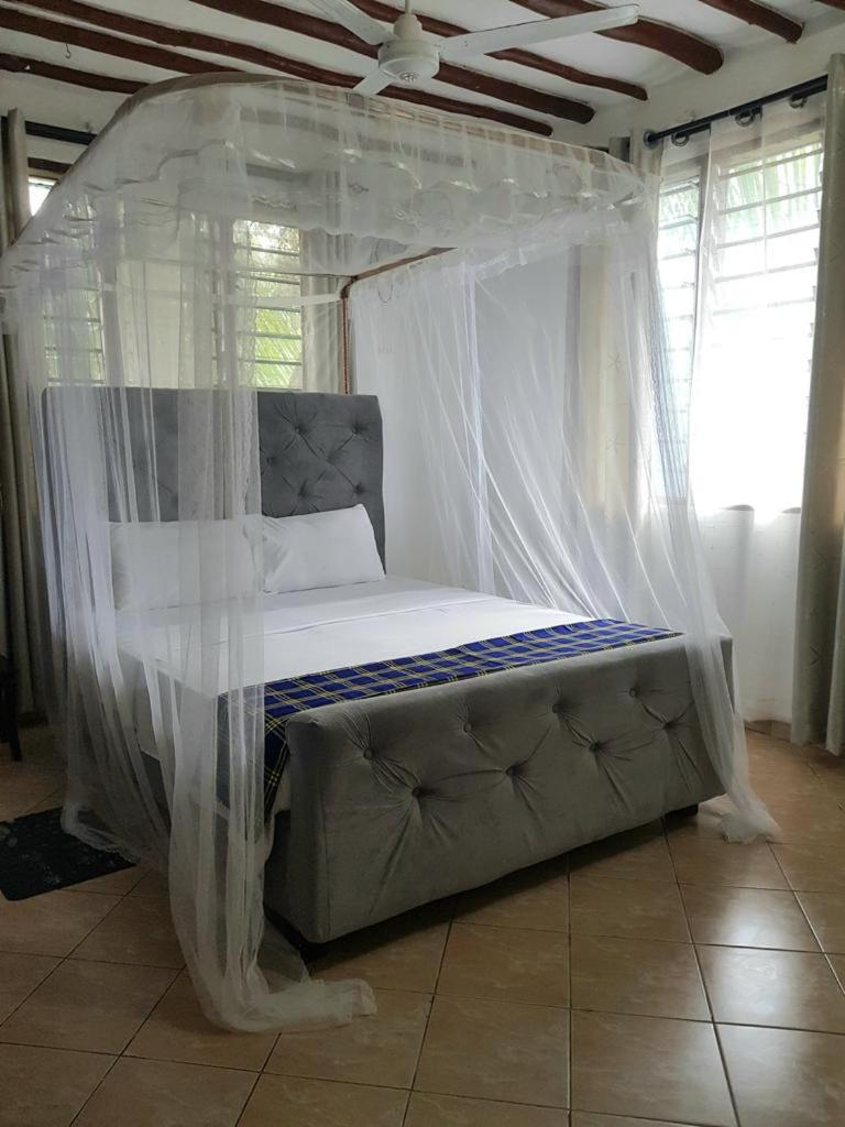 Lux Suites Diani Holiday Villas view 3