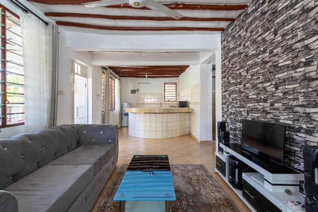 Lux Suites Diani Holiday Villas view 2