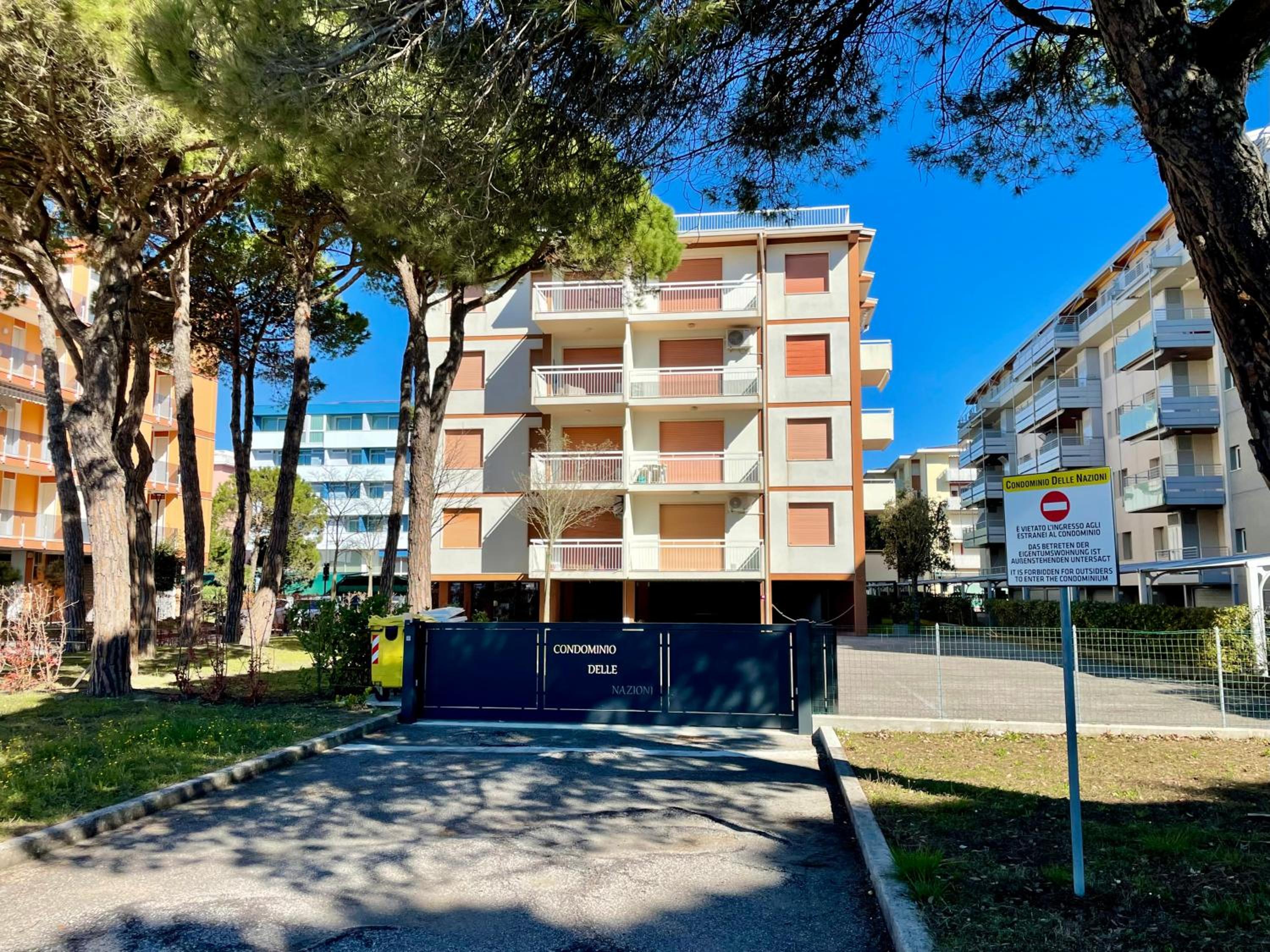 Frontemare 6 posti letto + posto auto gratuito