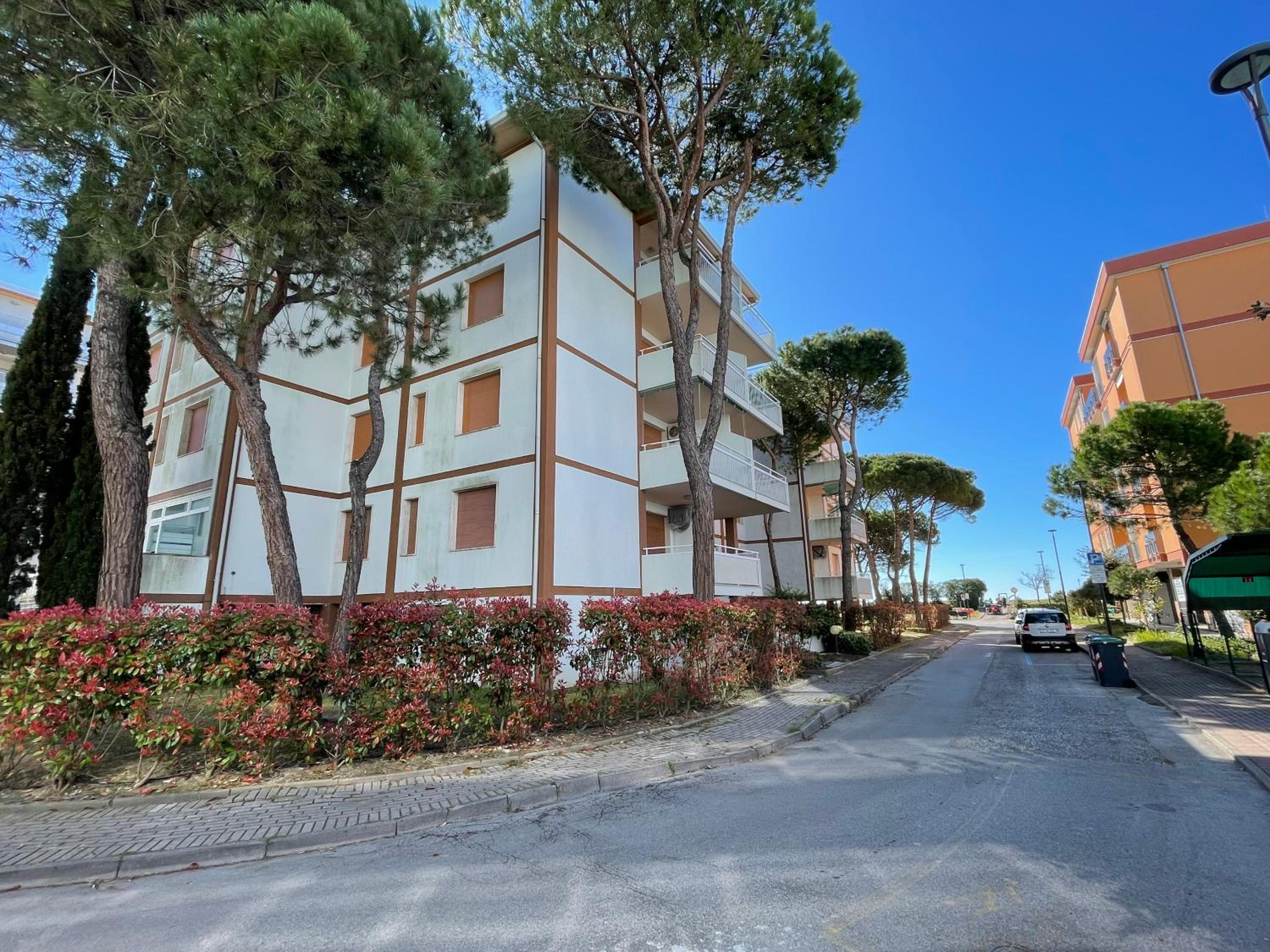 Frontemare 6 posti letto + posto auto gratuito