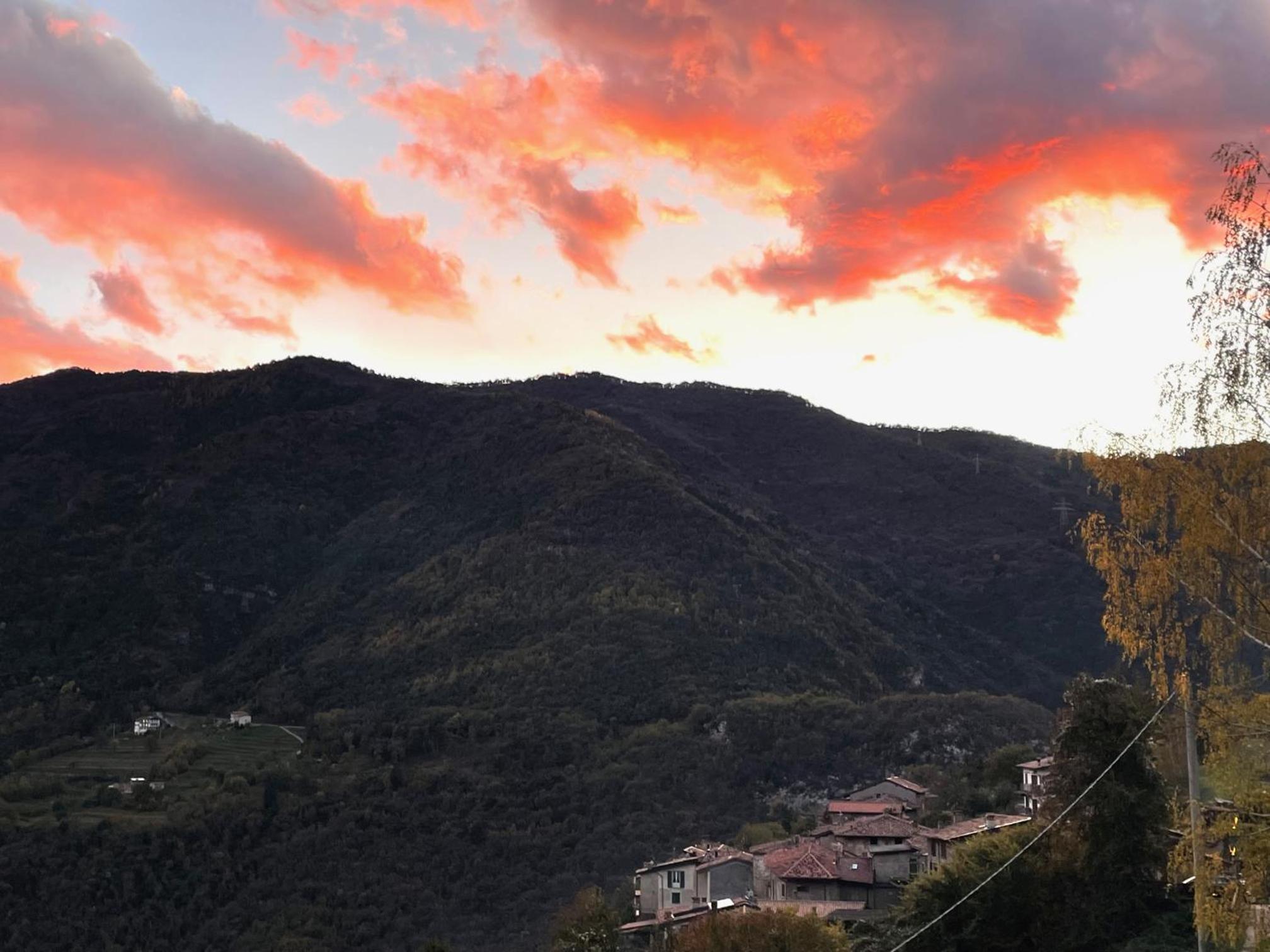 Casa Giacomo - Wunderschönes Landhaus am Gardasee-Tremosine view 3