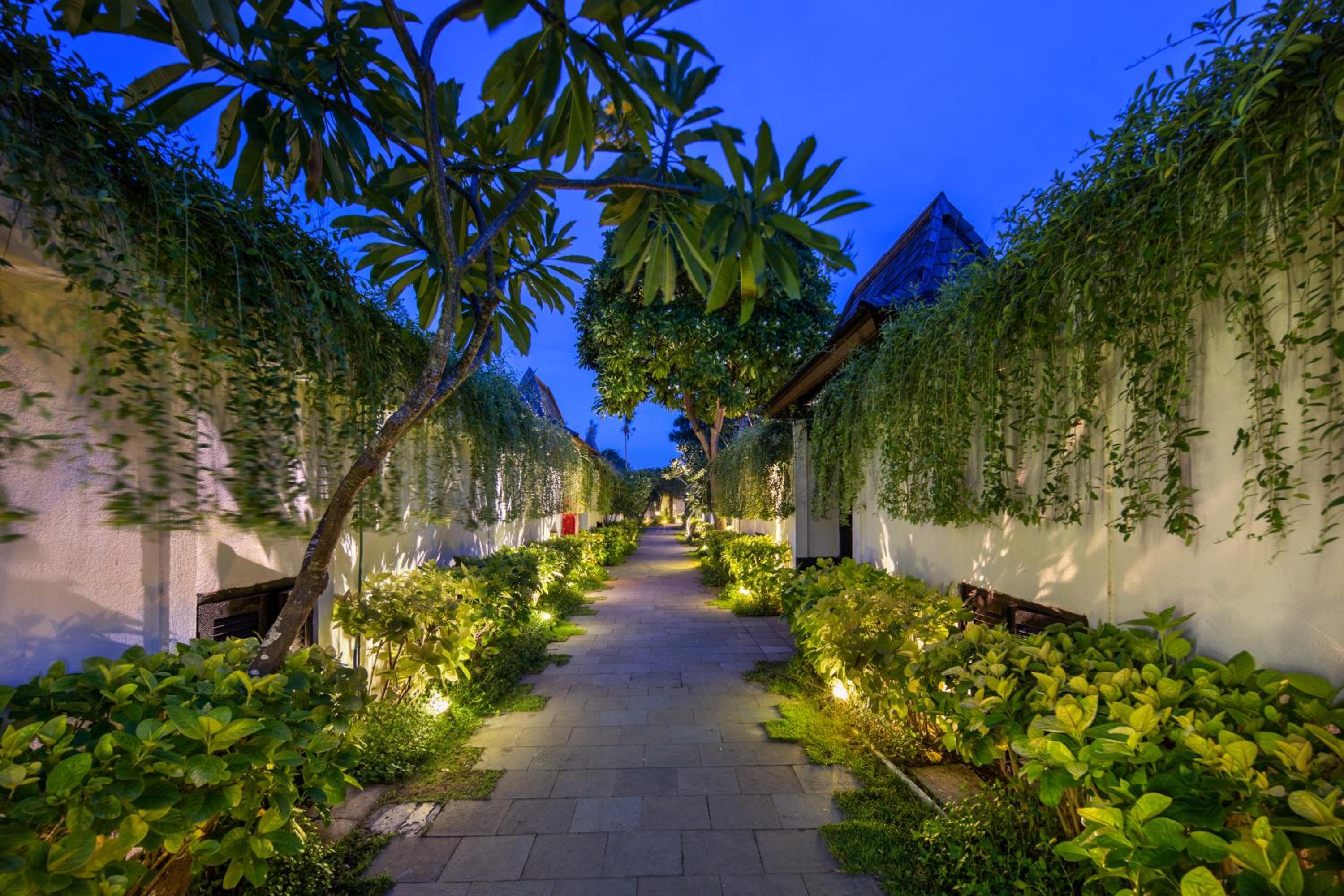 Lembongan Beach Club & Resort