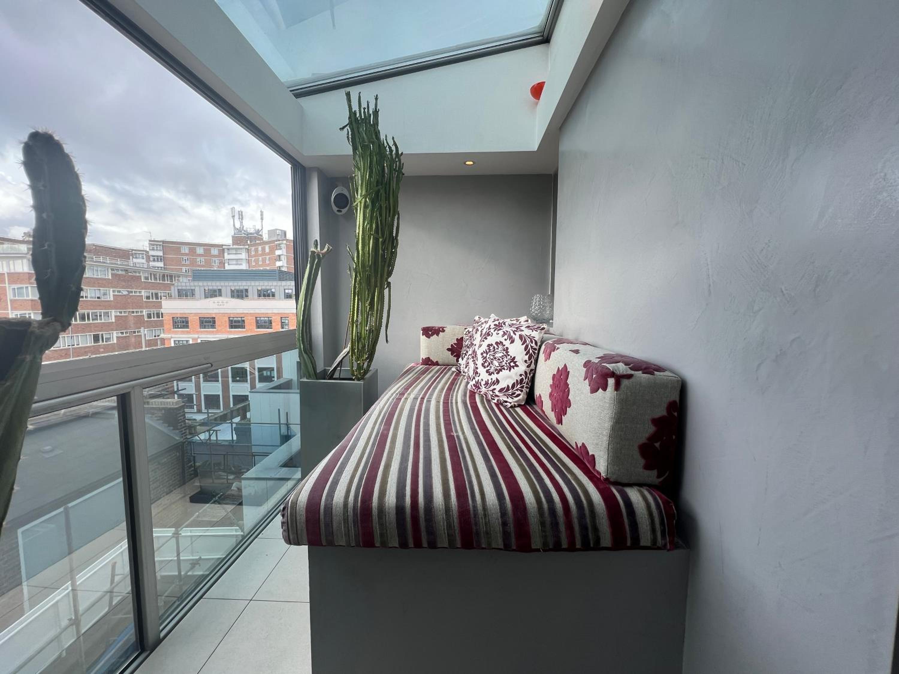 Multi-Award Winning 7 Storey Home - Near Shoreditch