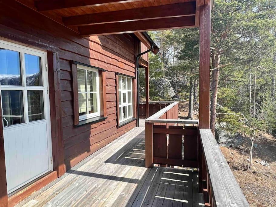 Photo 32