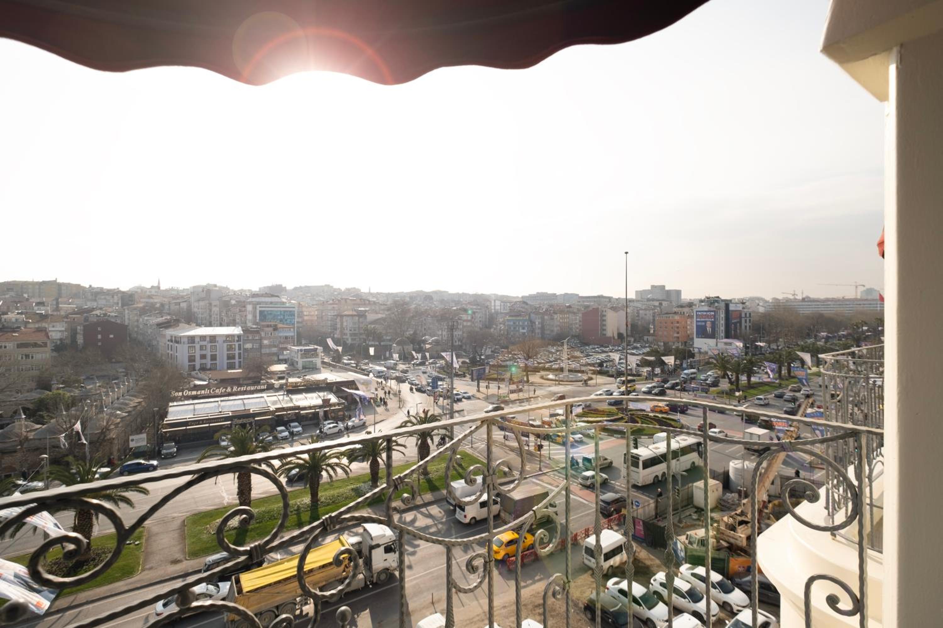 New Inn Hotel Old Town - Image 22