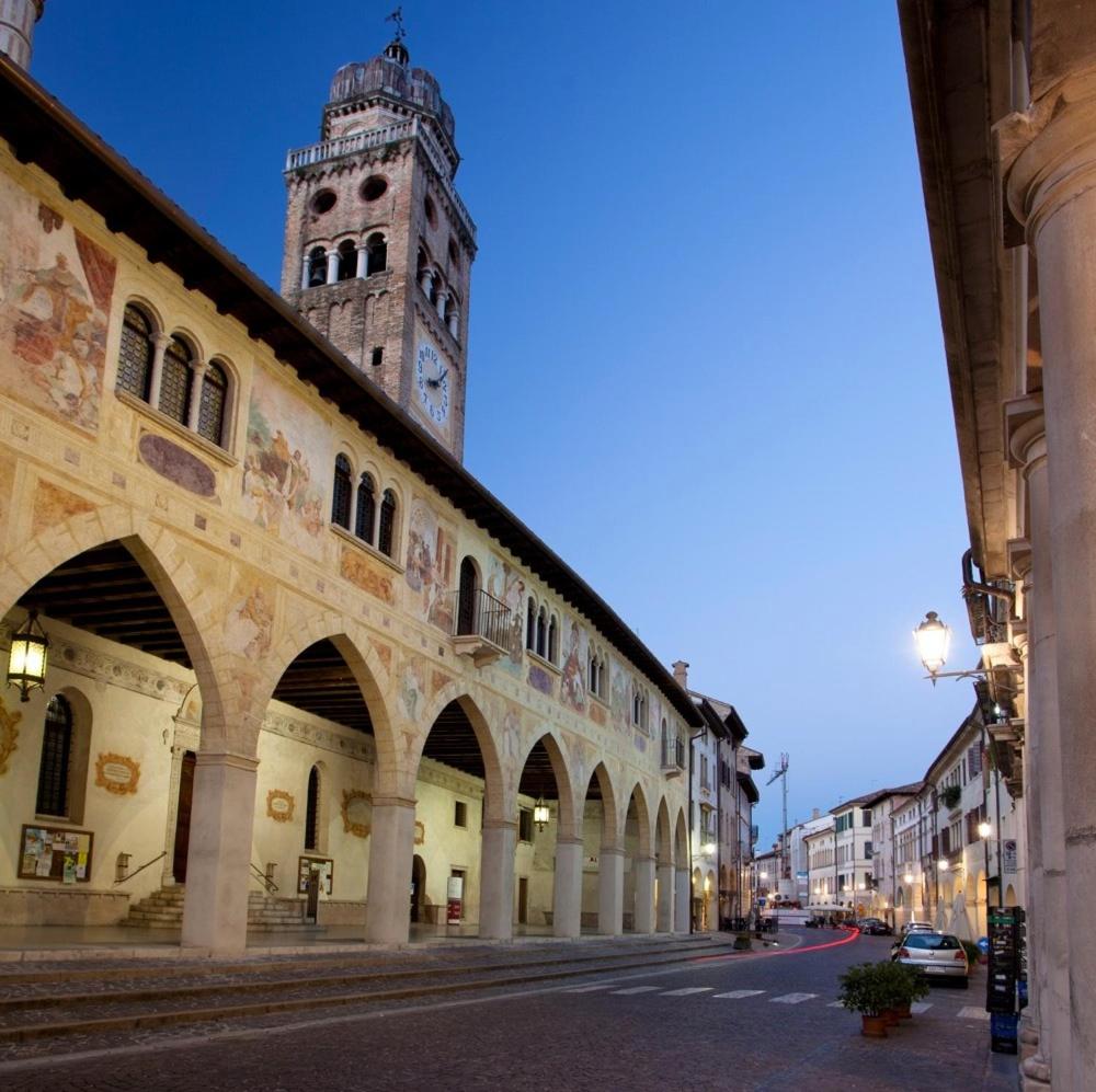 Centralissimo con vista colline