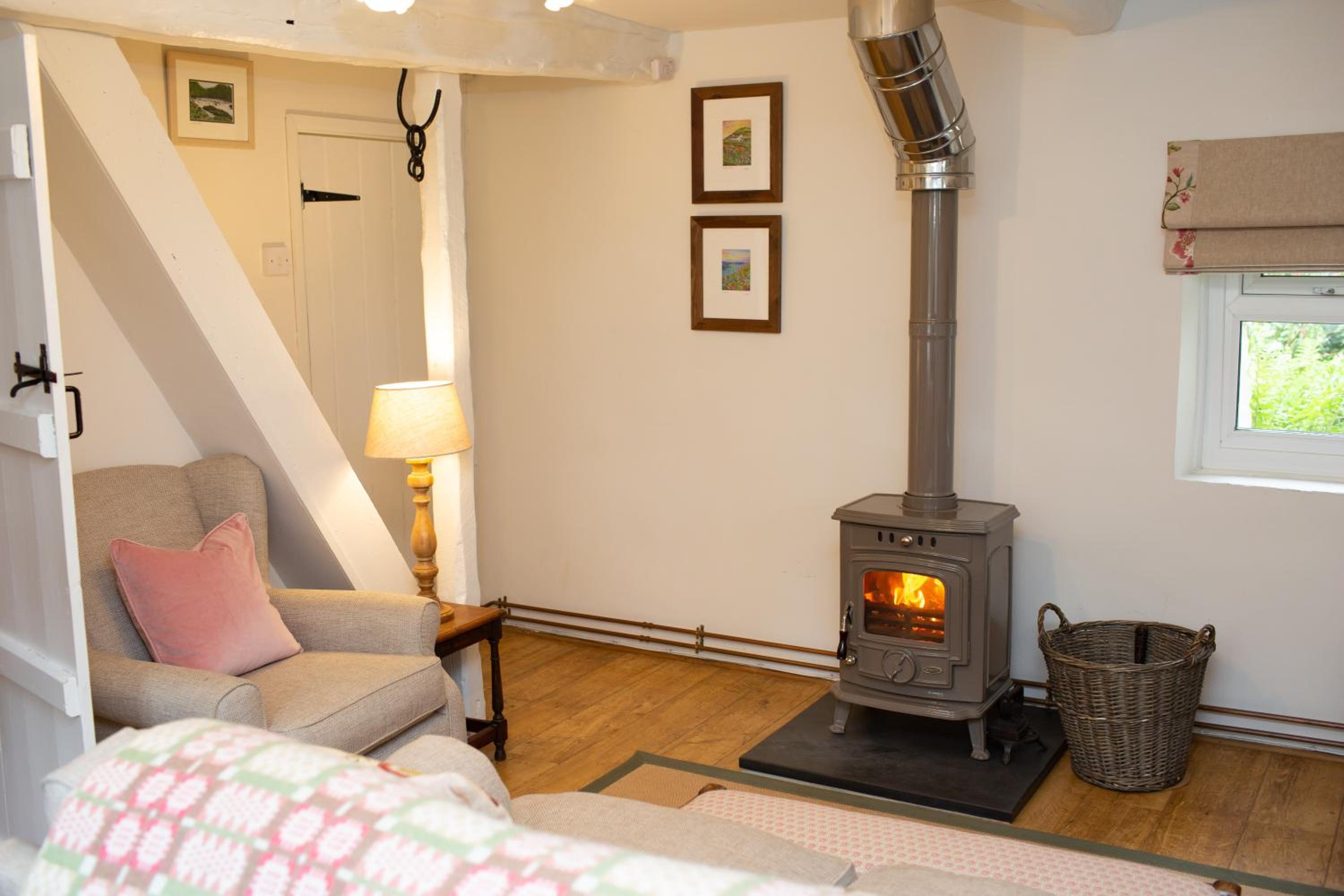 Blaenfforest Rose Cottage Newcastle Emlyn
