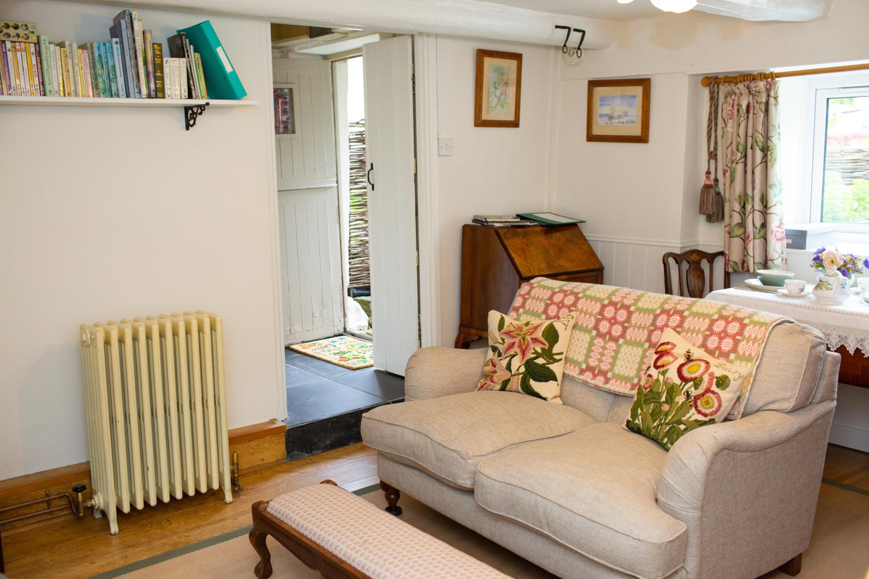 Blaenfforest Rose Cottage Newcastle Emlyn