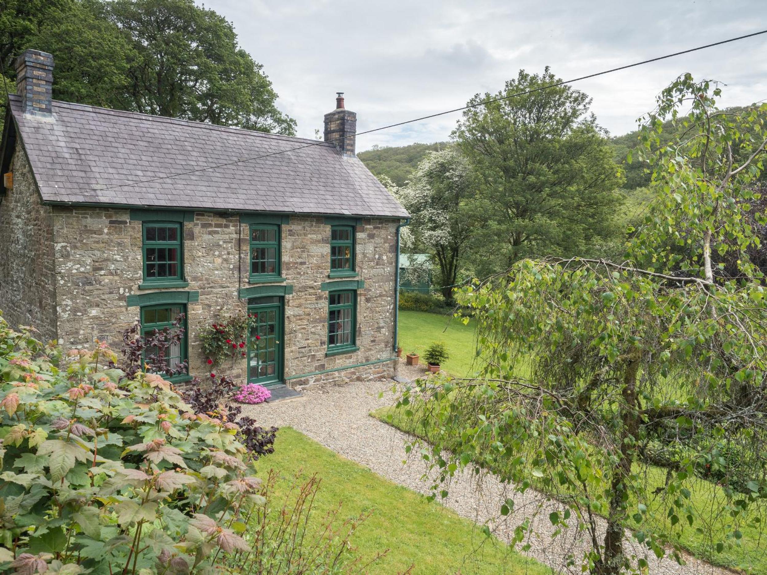 Rhyd y Brown Farmhouse Llys Y Fran, Clynderwen view 3