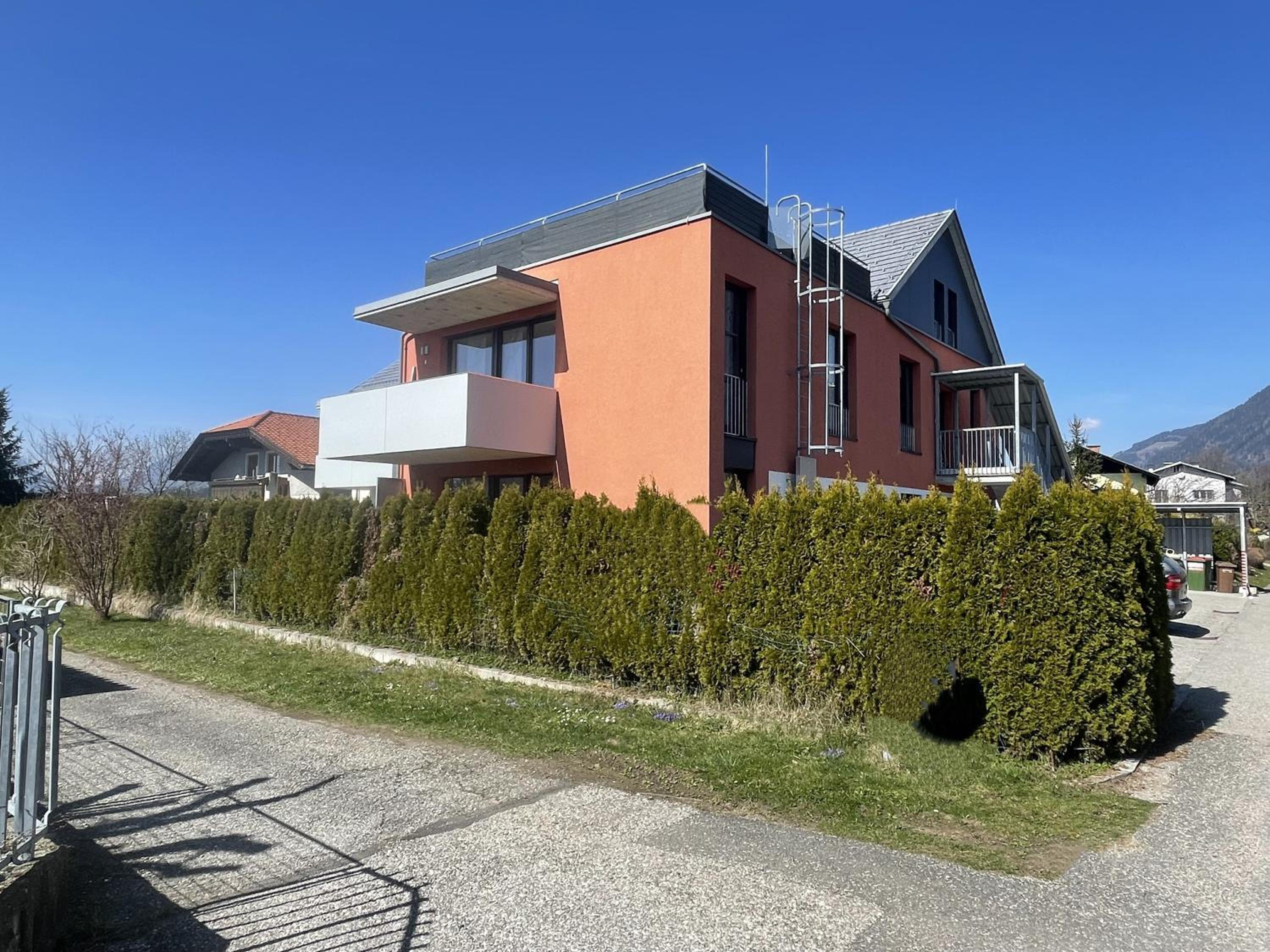 Burgblick Villach Haus FUX-immo, 10min zum Skifahren, 10 min zum See, rundherum Wandern und Radeln