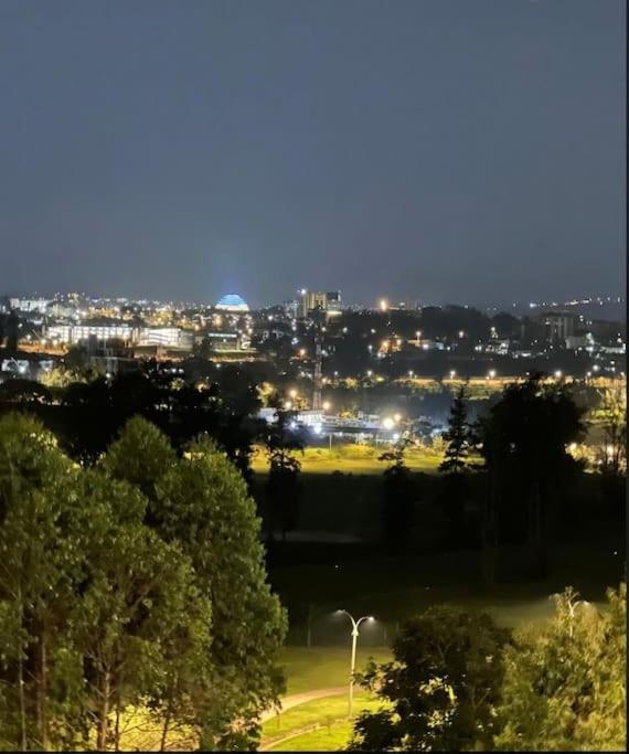 Nyarutarama Golf view