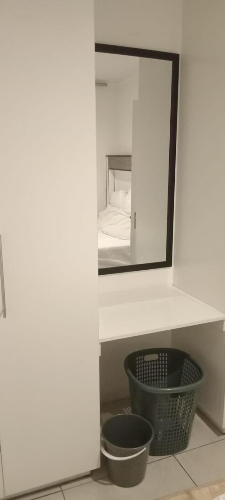One bedroom self-catering apartment at CITY JUNCTION view 2