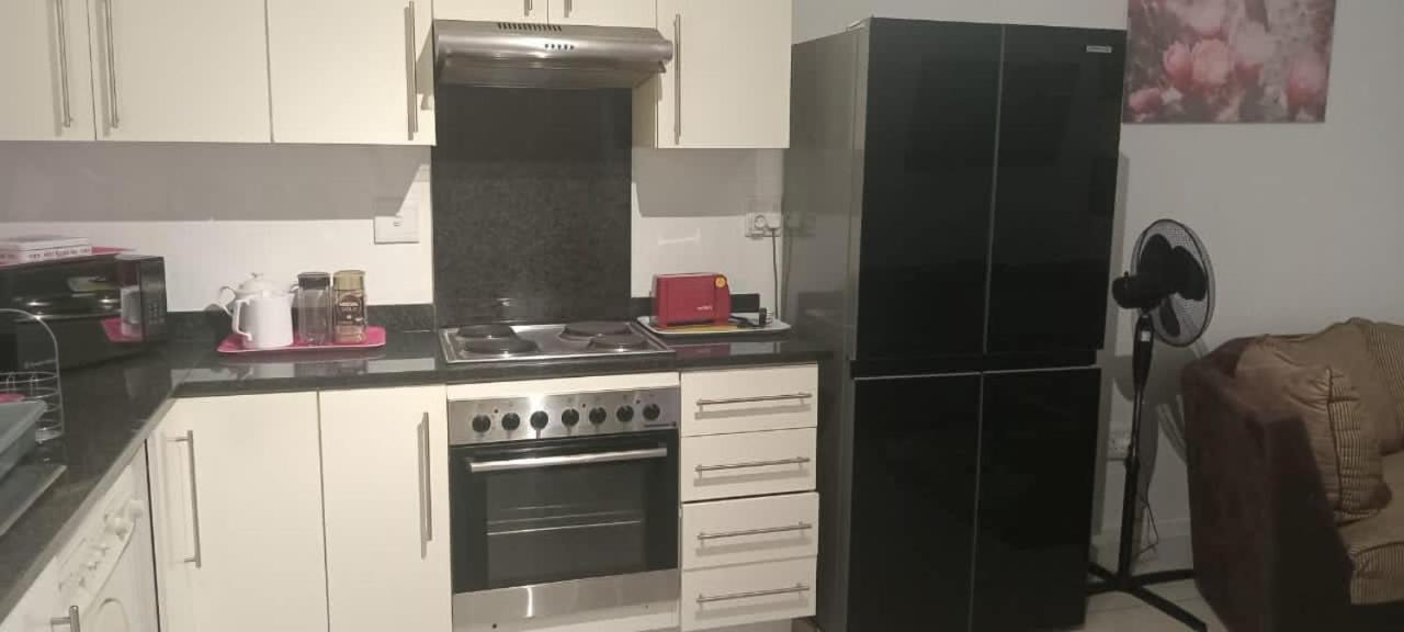 One bedroom self-catering apartment at CITY JUNCTION view 5