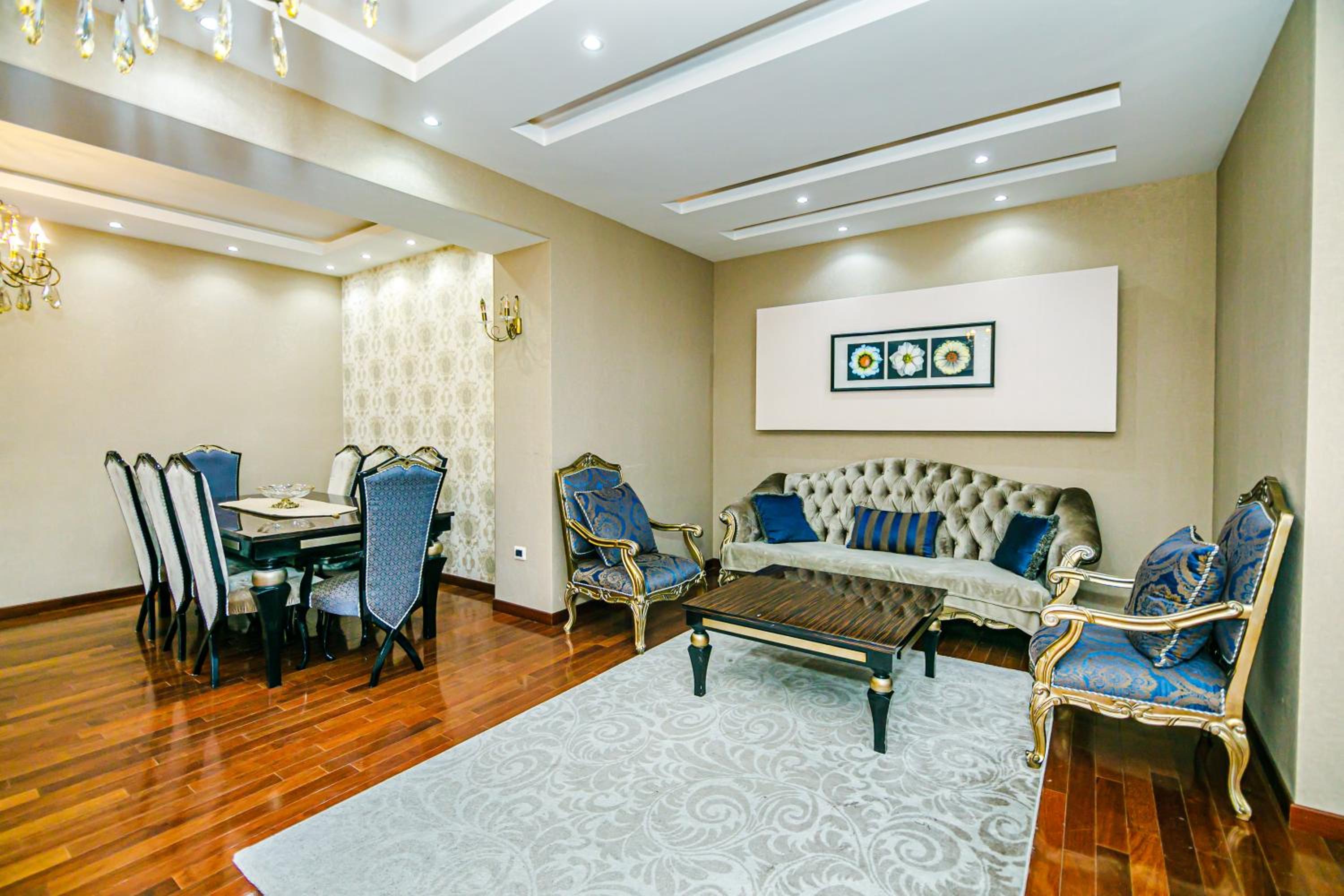 Apartment in Baku Palace Residence view 4