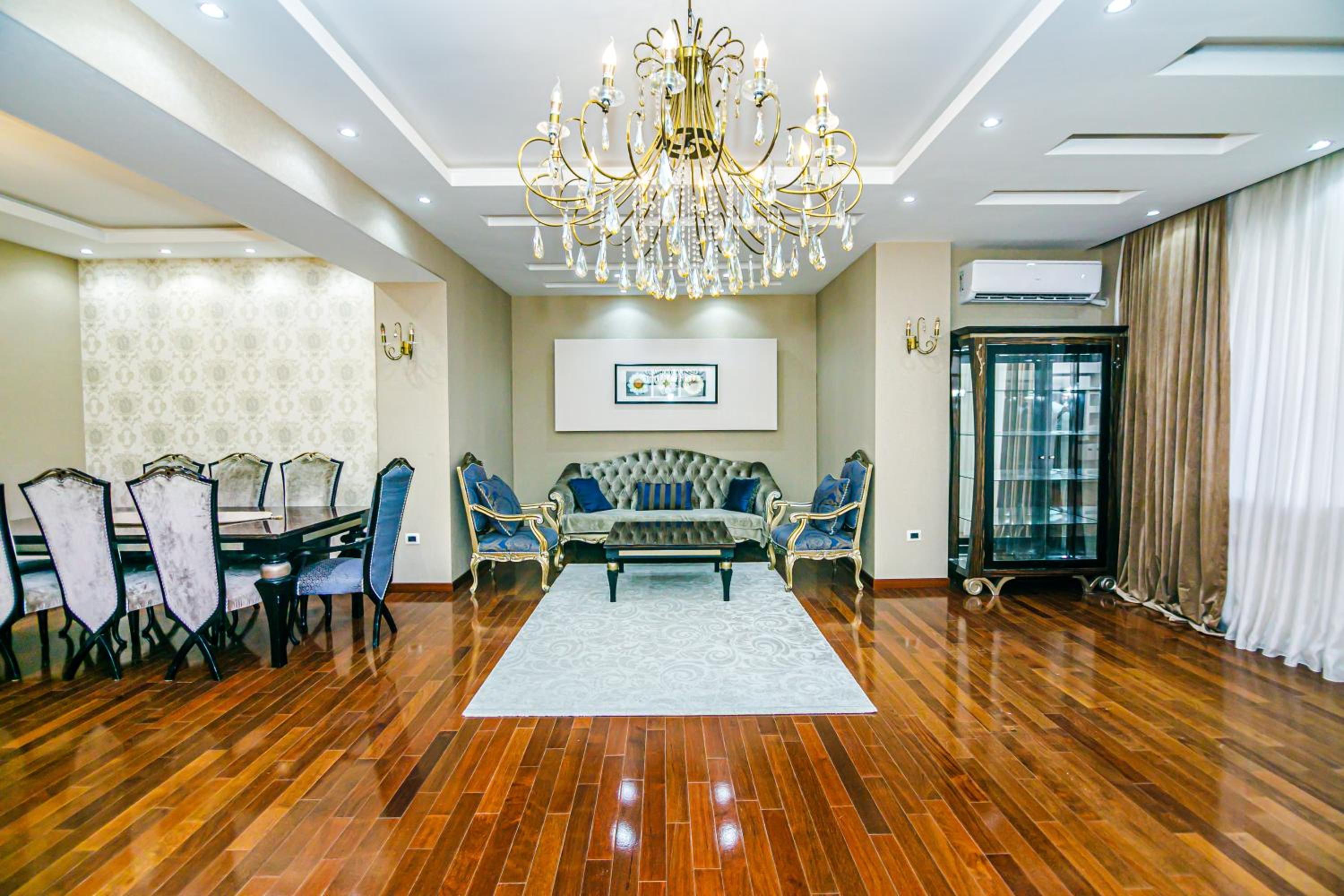 Apartment in Baku Palace Residence view 3