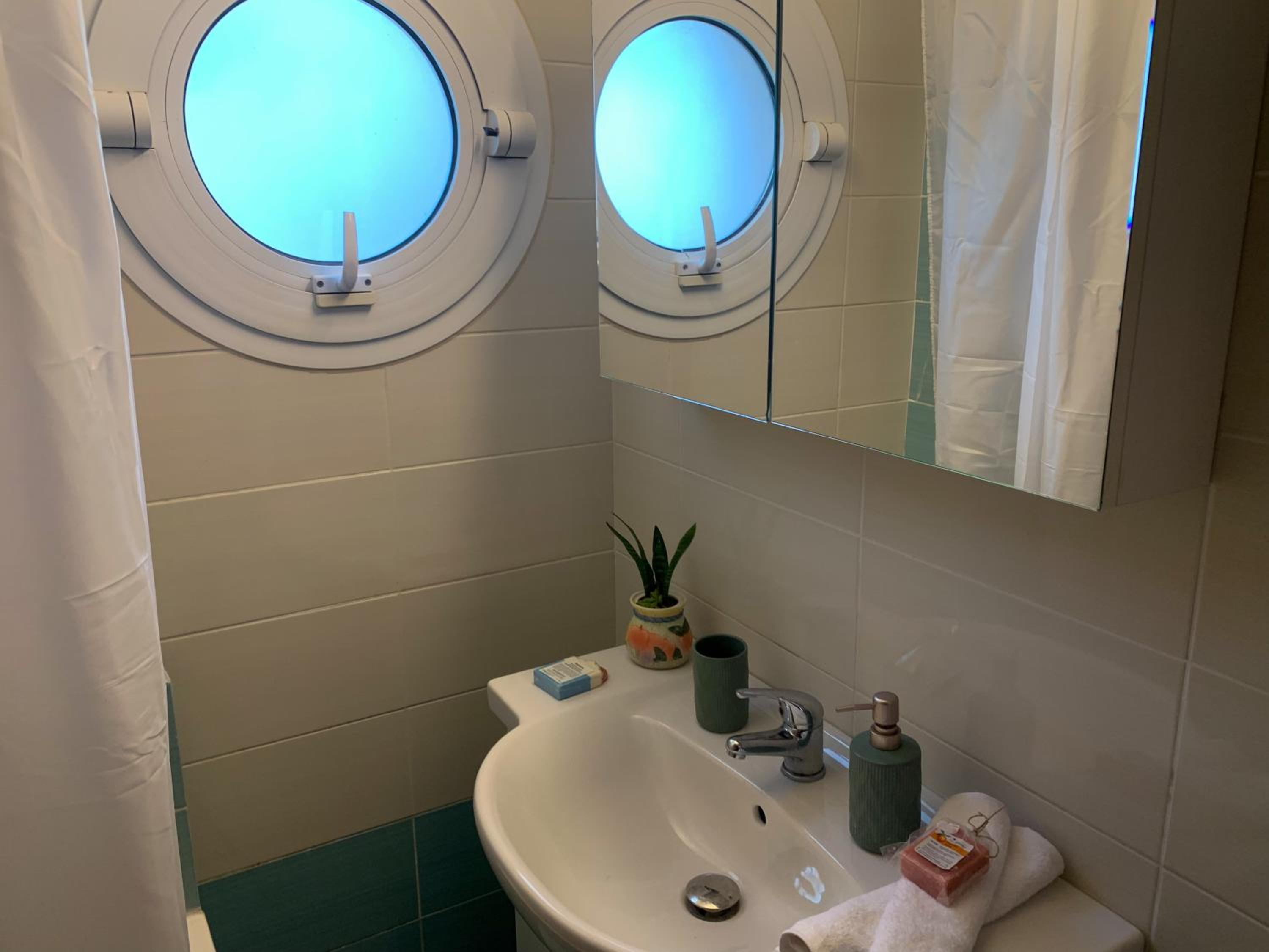 Areti apartment