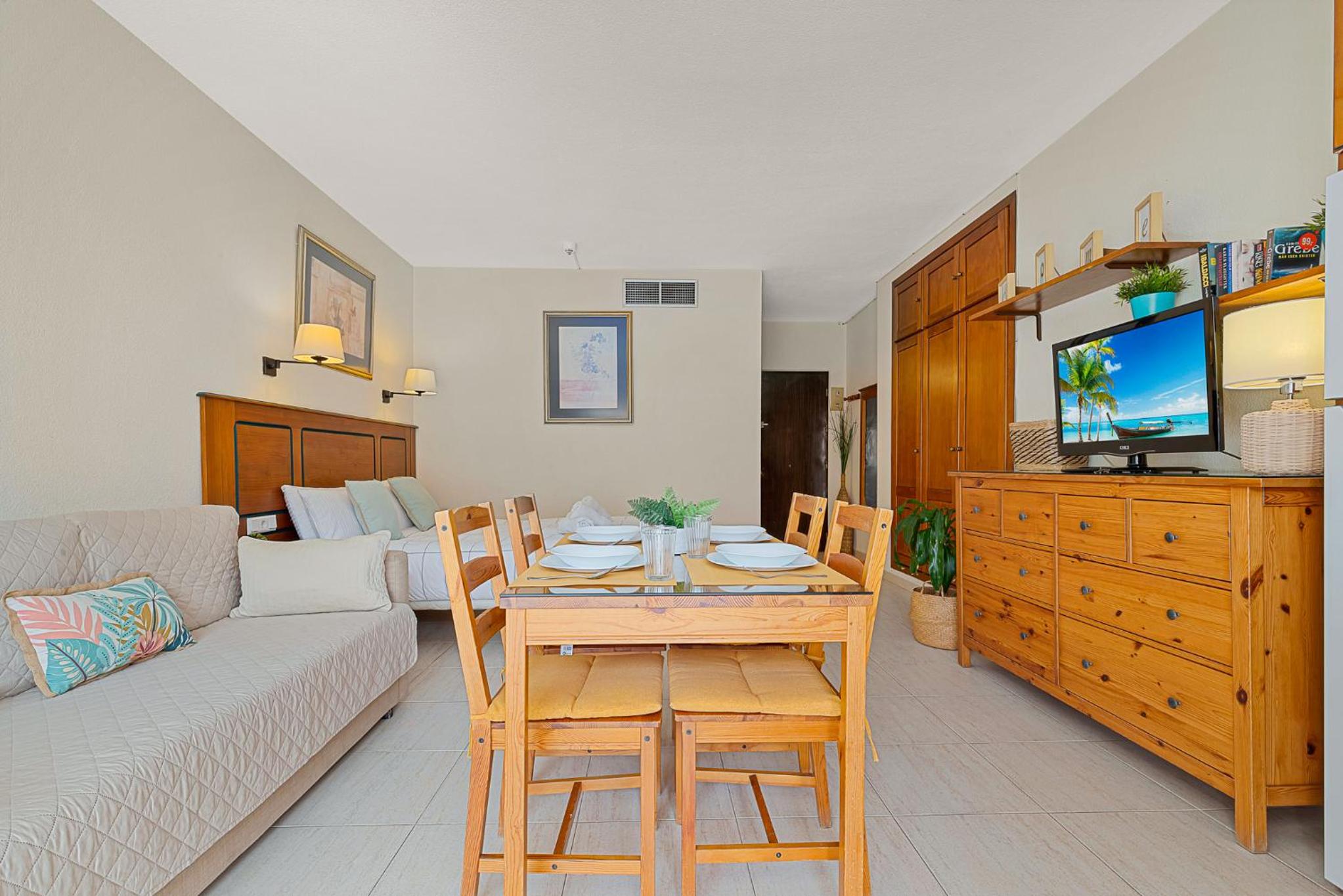 Solana Fuengirola 40 view 2
