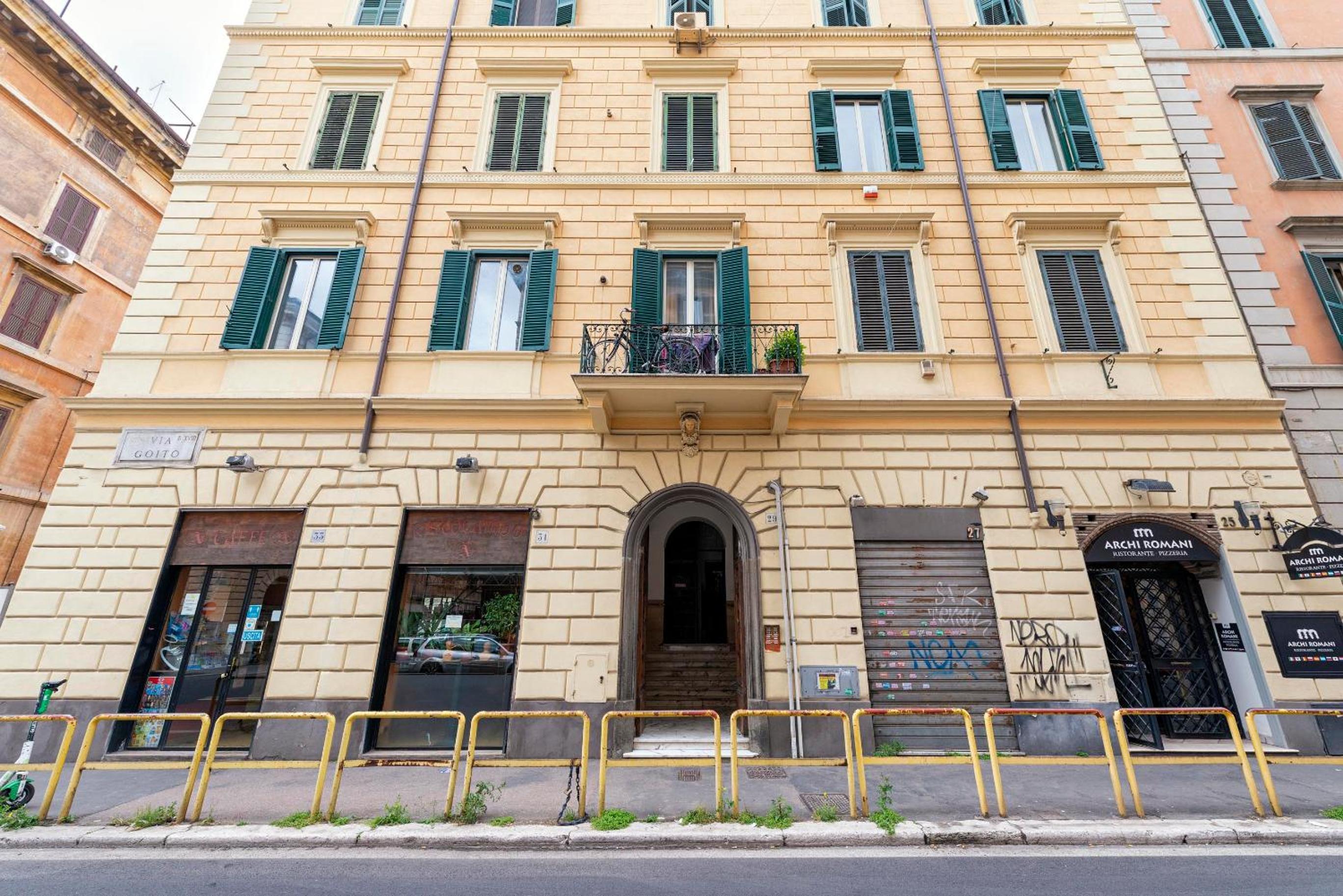Redseven Rome Apartments