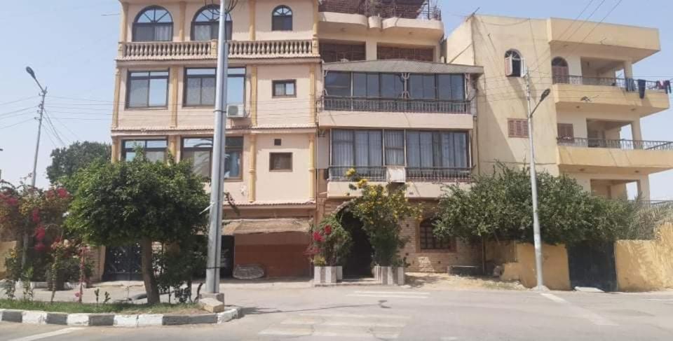 luxor west bank