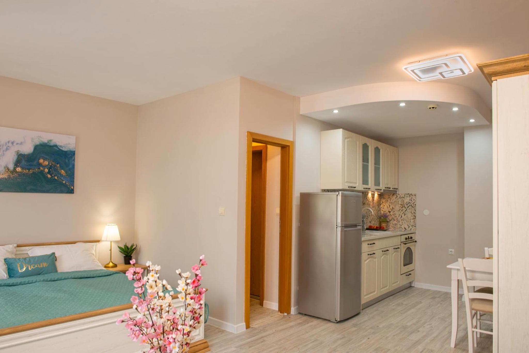 Garden of Eden PMG Apartments
