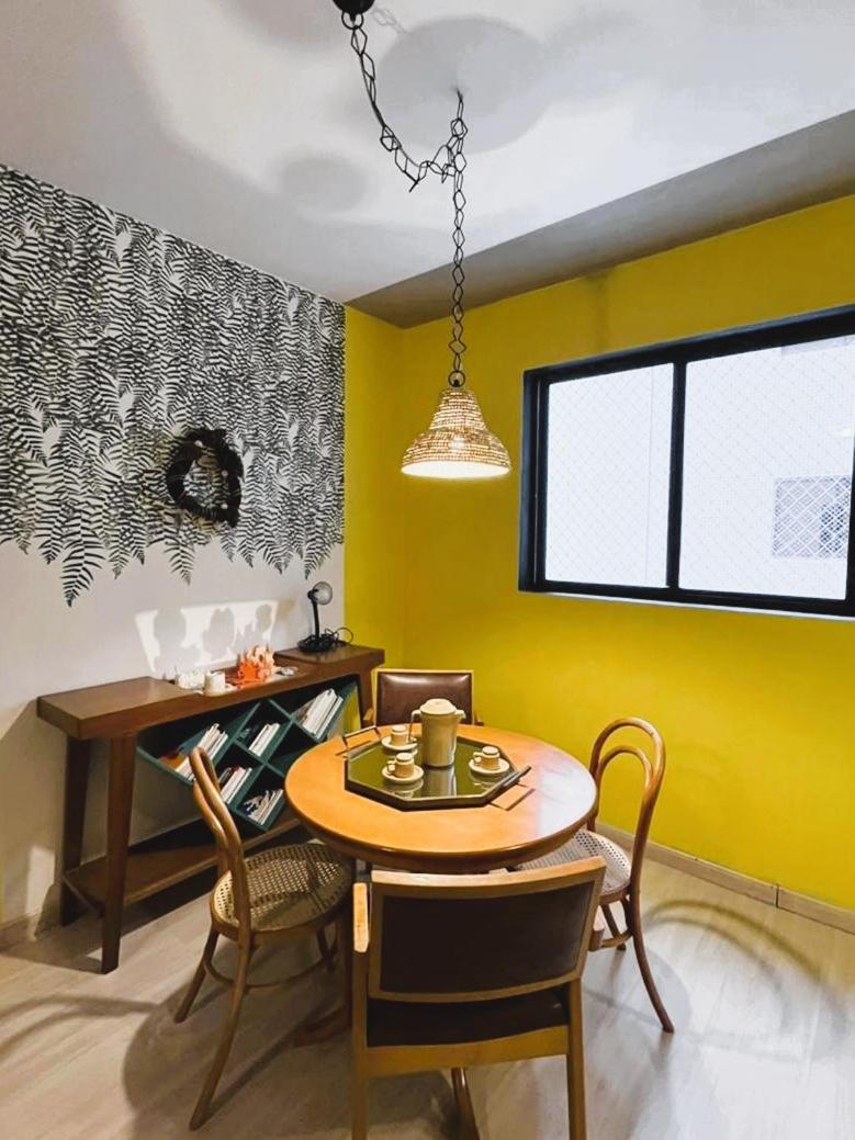 ap ateliê amarelo manga